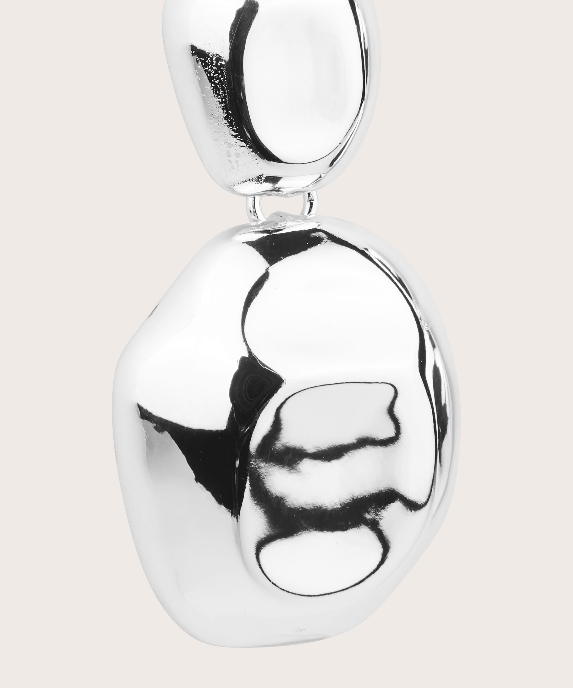 boucles d'oreilles sculpturales couleur argent, Silver