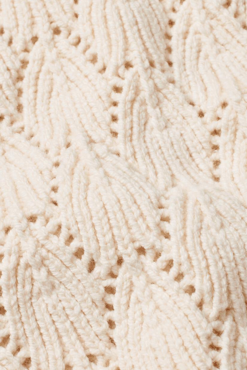 pull tricoté avec motif de dentelle décorative et col roulé, Whitecap