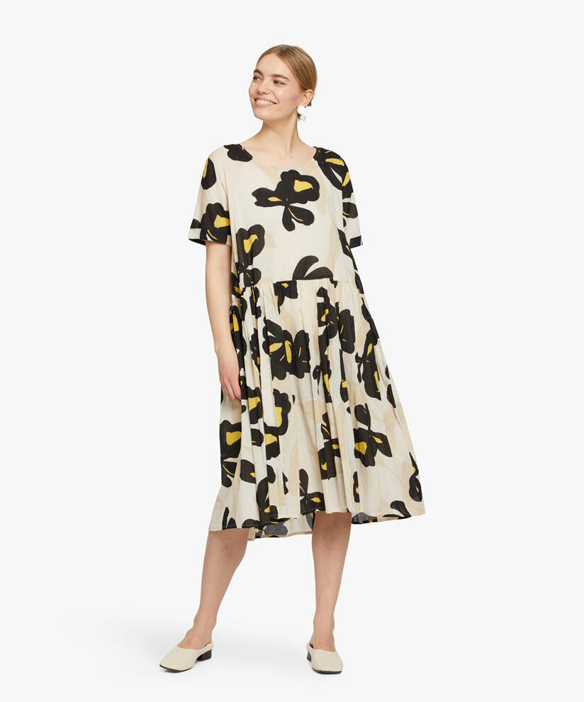 NURISA DRESS, Sauterne