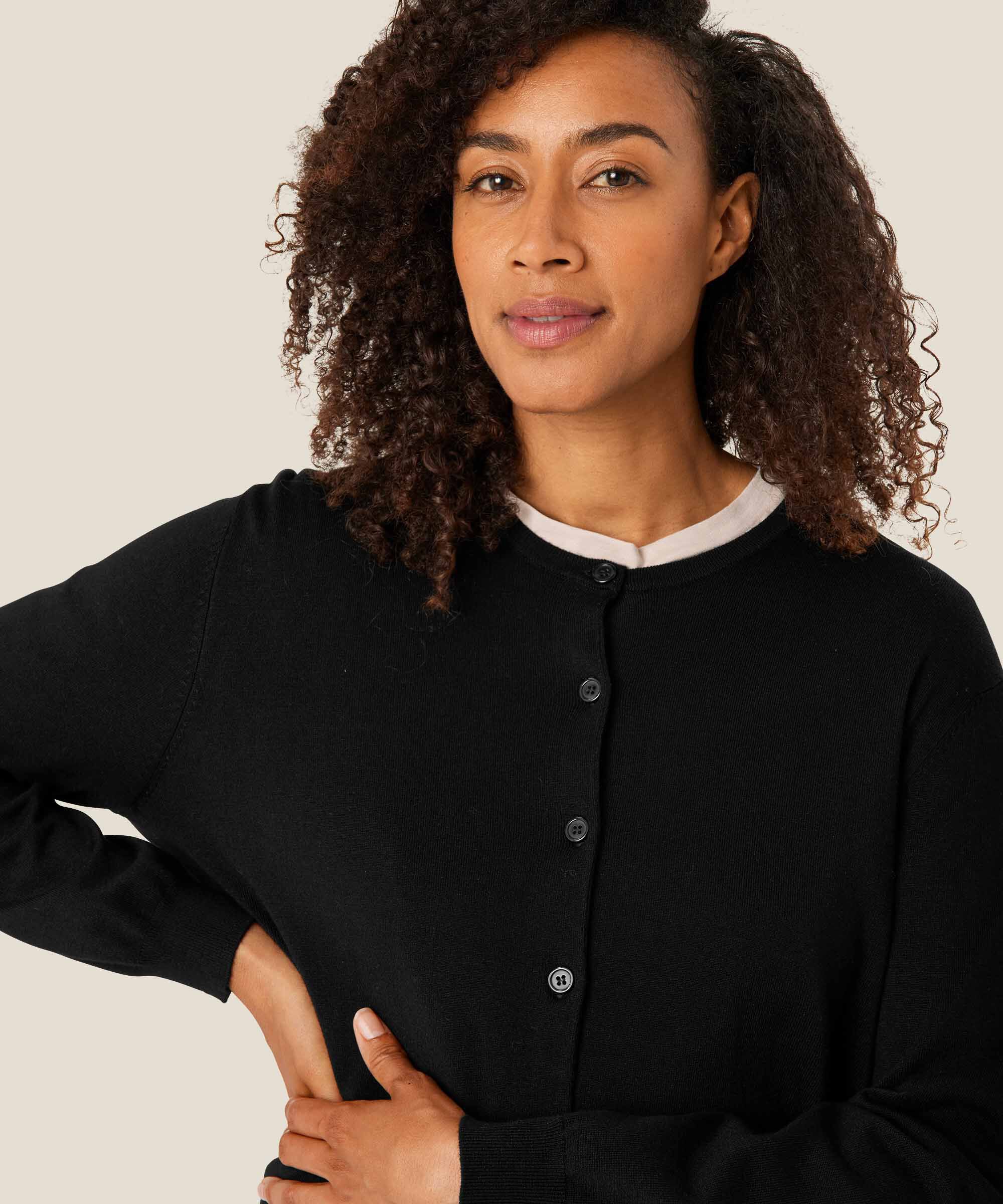 Cardigan avec boutons, Black