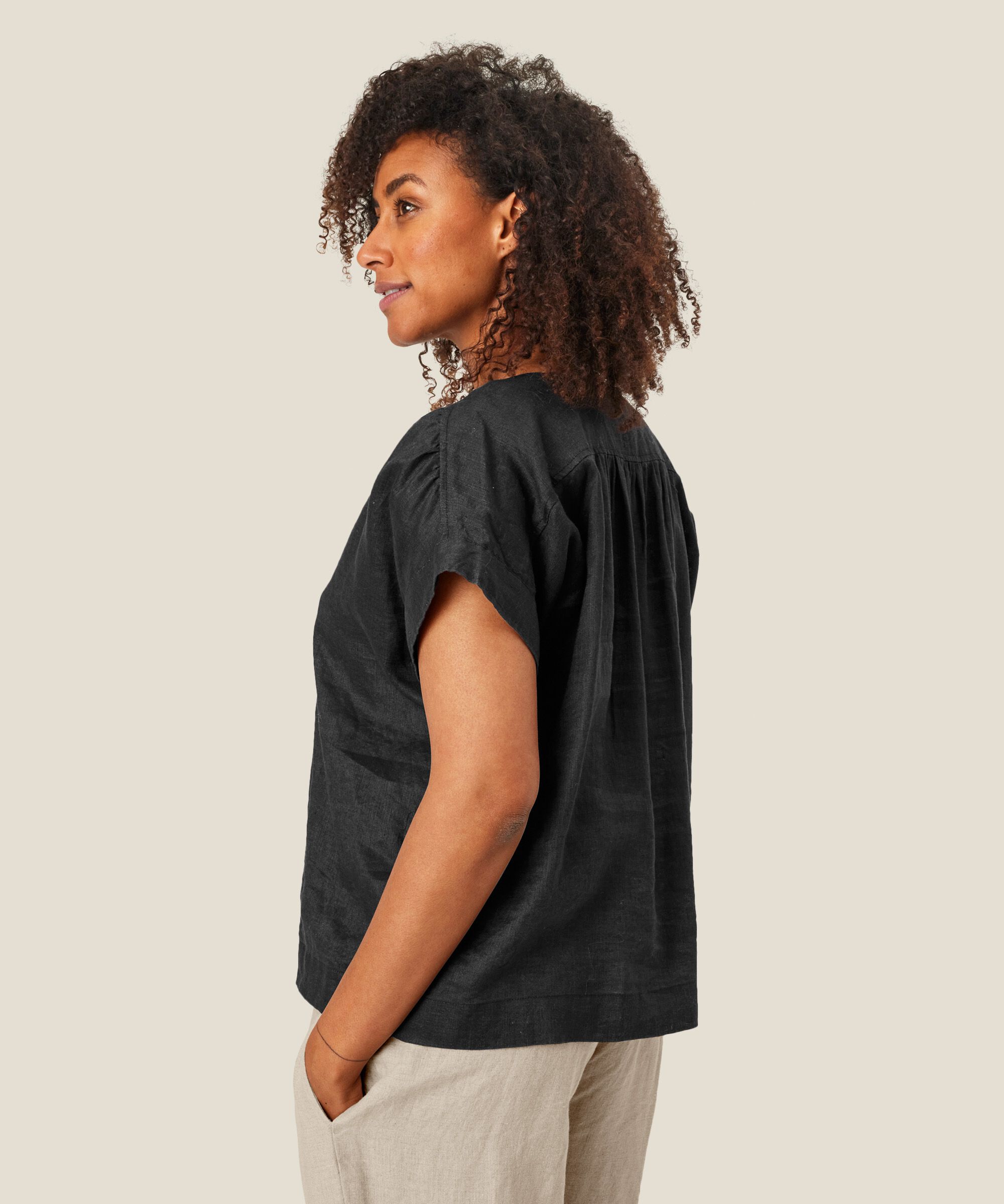 blouse manches courtes en lin, Black