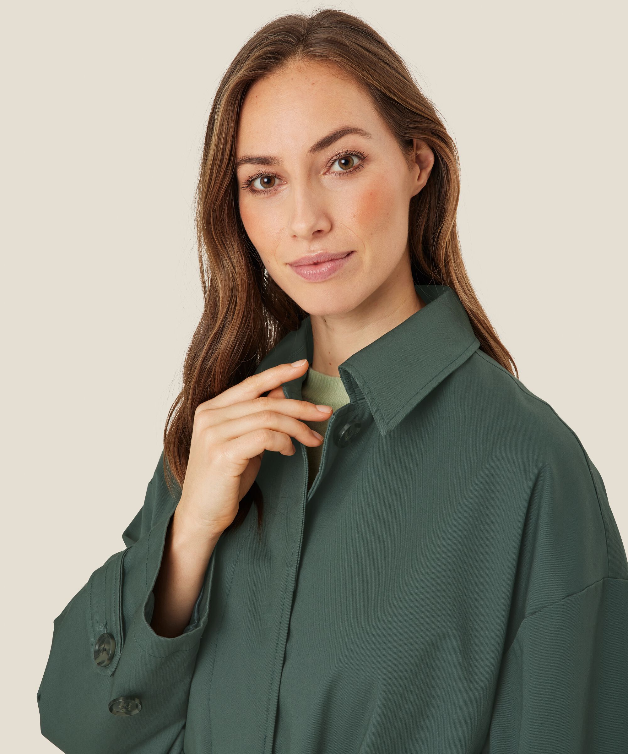 manteau avec boutons et ceinture, Balsam Green