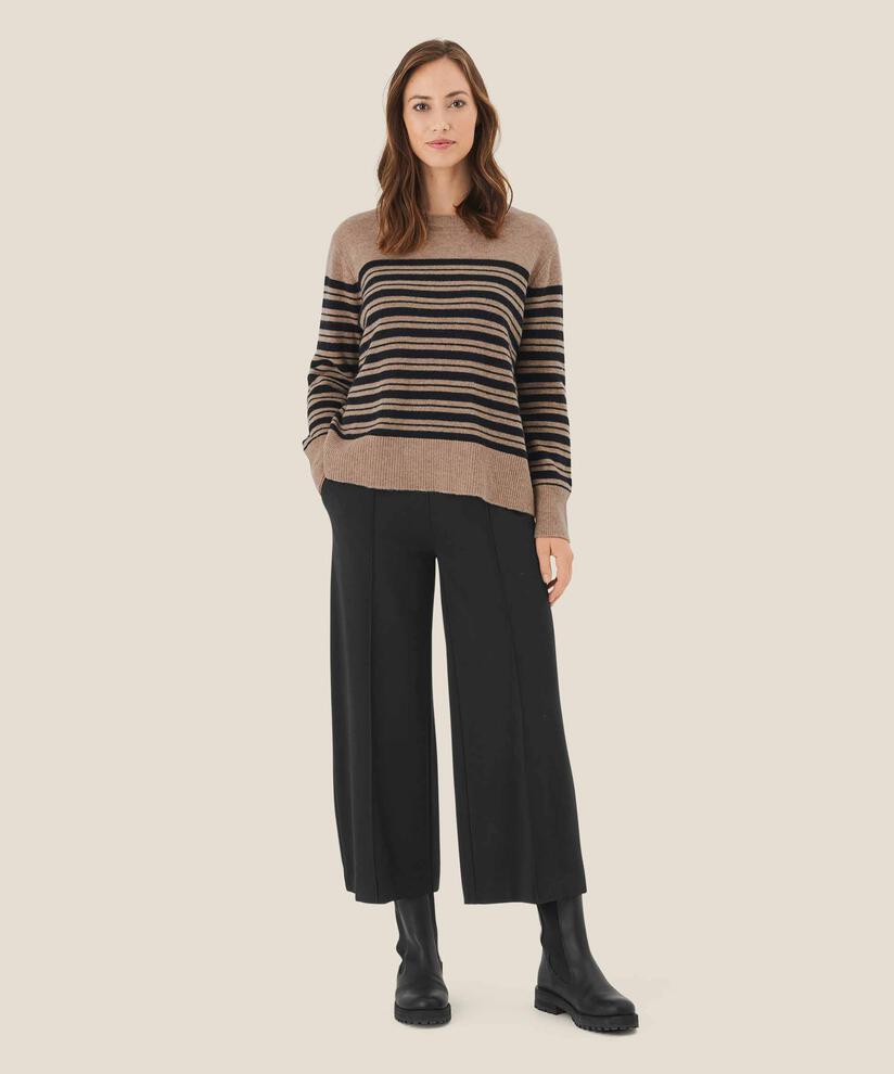 pull en maille touche cachemire, Black/dijon