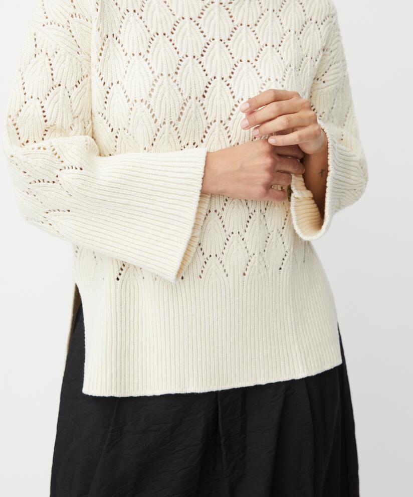 pull tricoté avec motif de dentelle décorative et col roulé, Whitecap