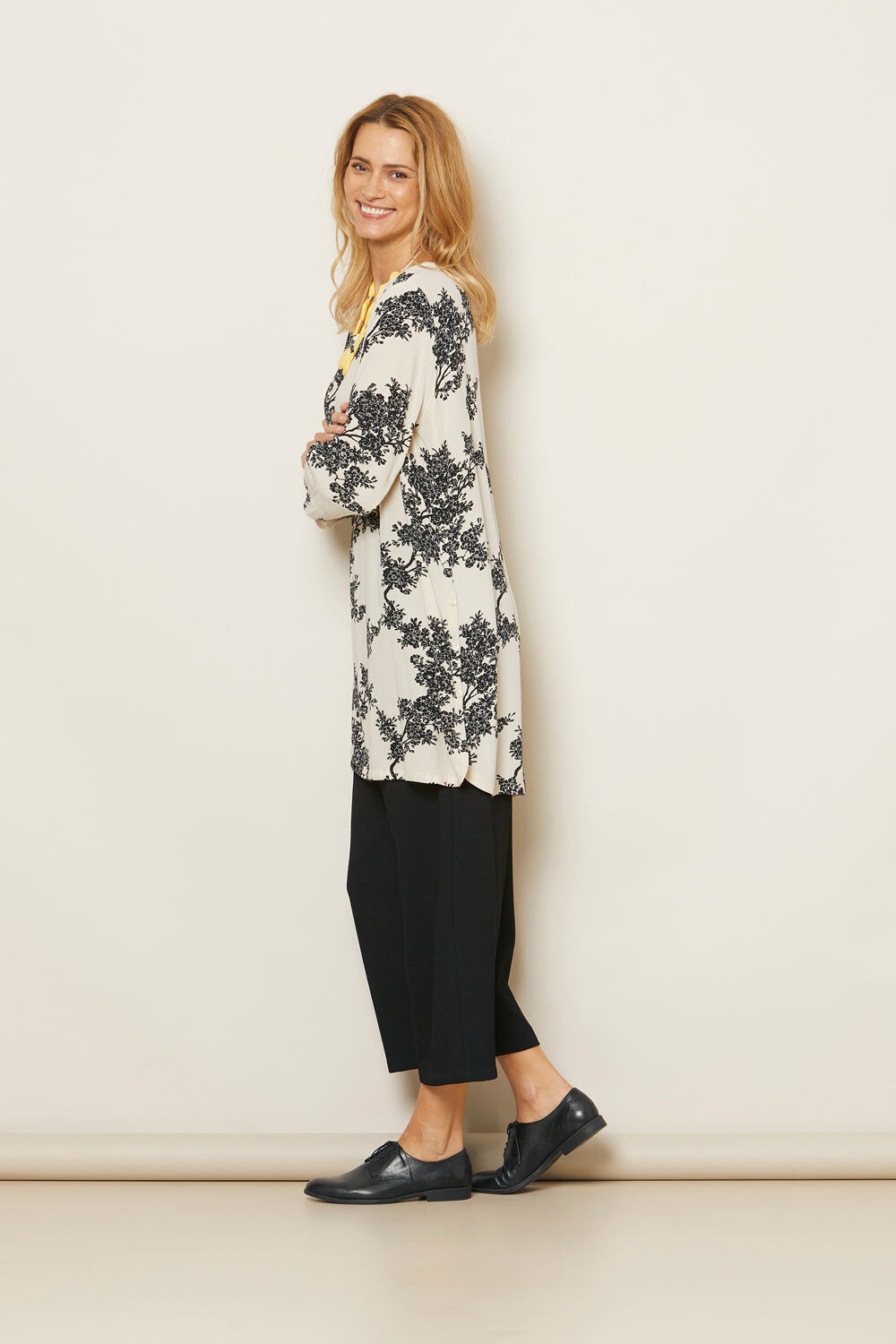 GARNETTA TUNIC, Black