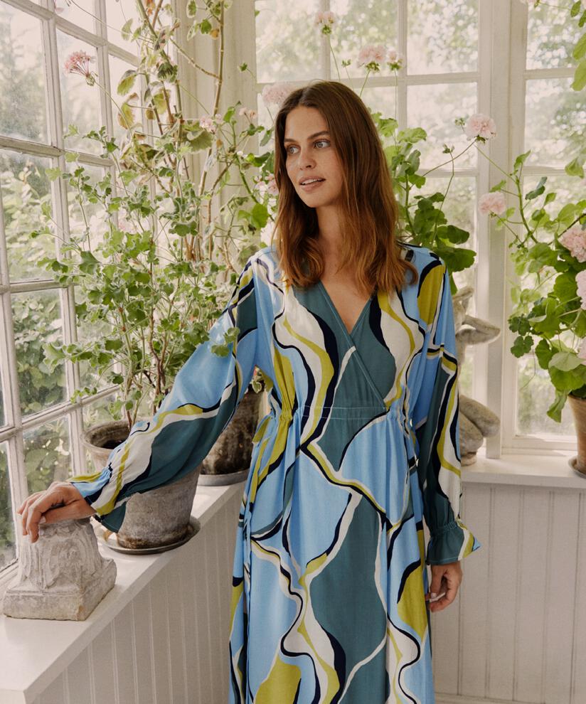 robe en viscose à manches longues avec liens sur les côtés, Oasis
