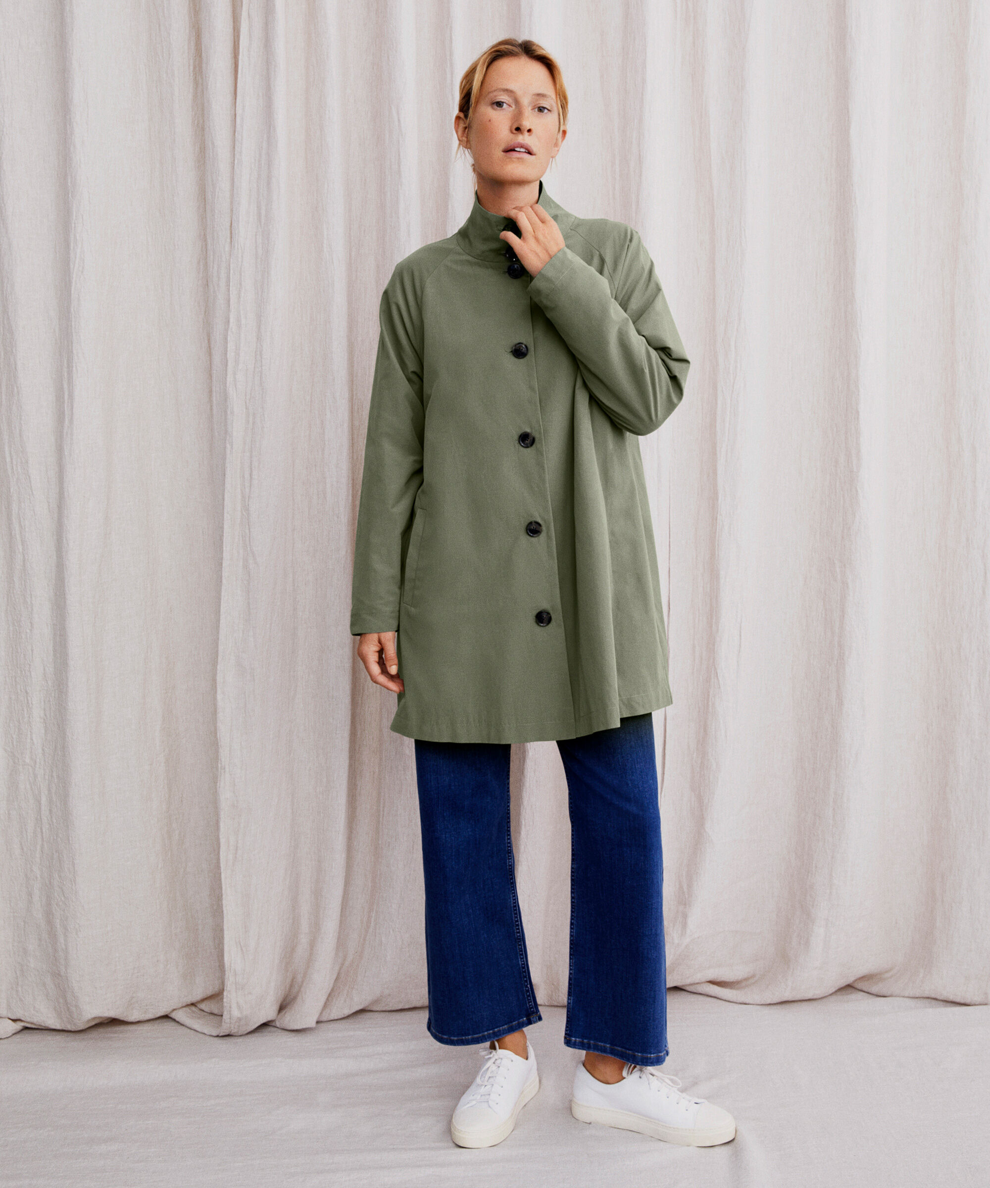 Manteau Avec Boutons Et Col Montant, Vetiver