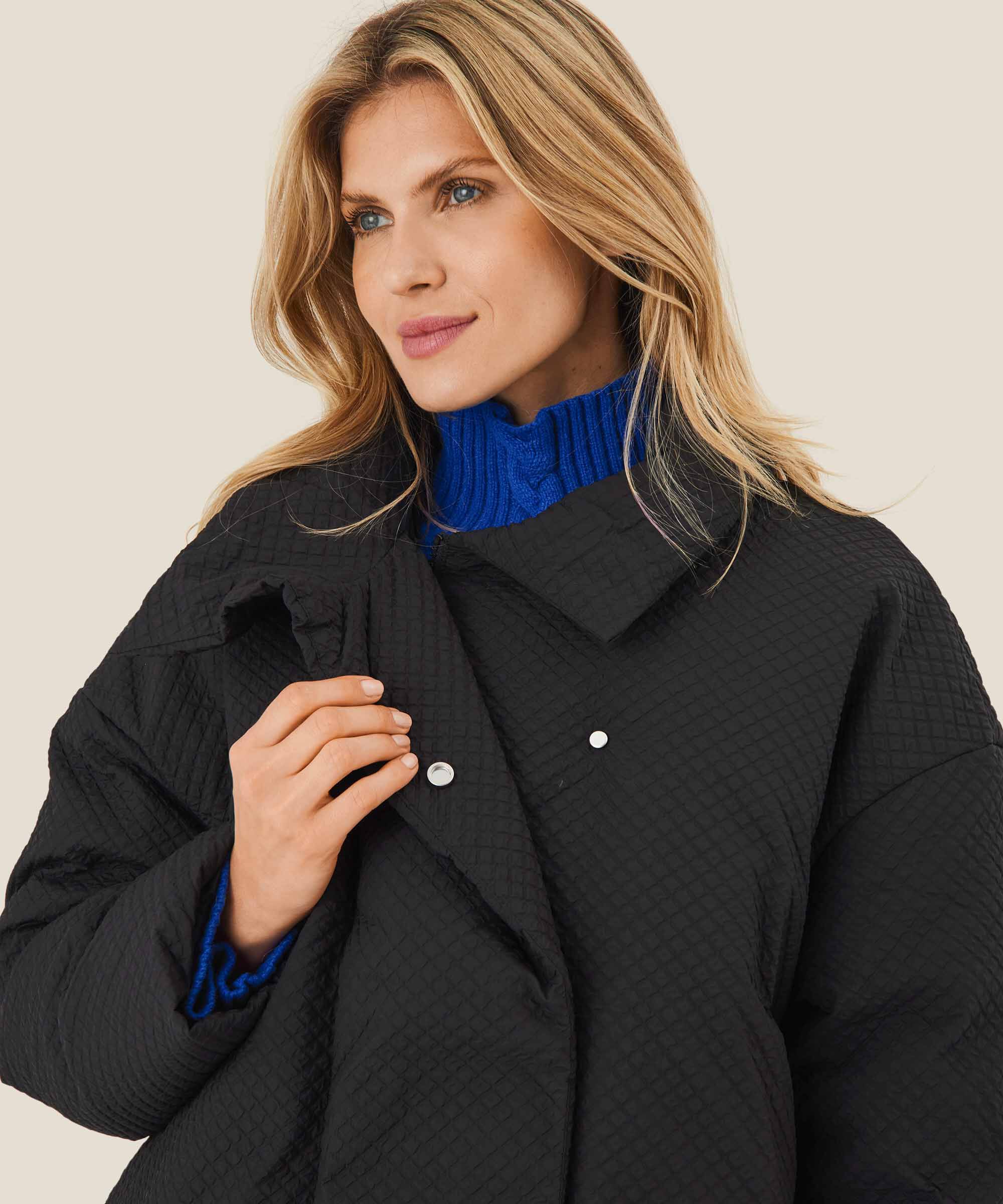 manteau en duvet avec structure gaufrée, Black