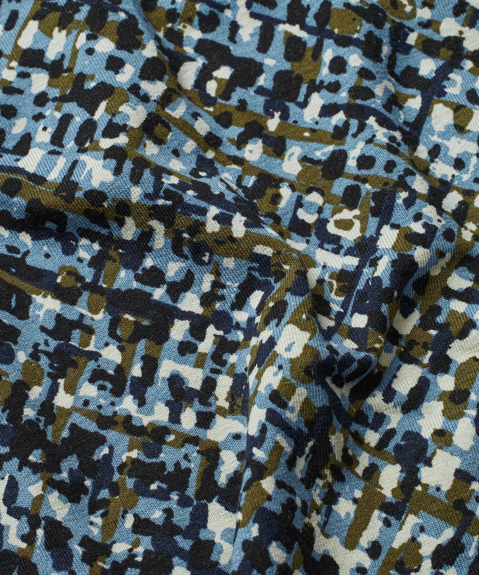robe en jersey à motifs avec poches fendues et col en V, Proven Blue