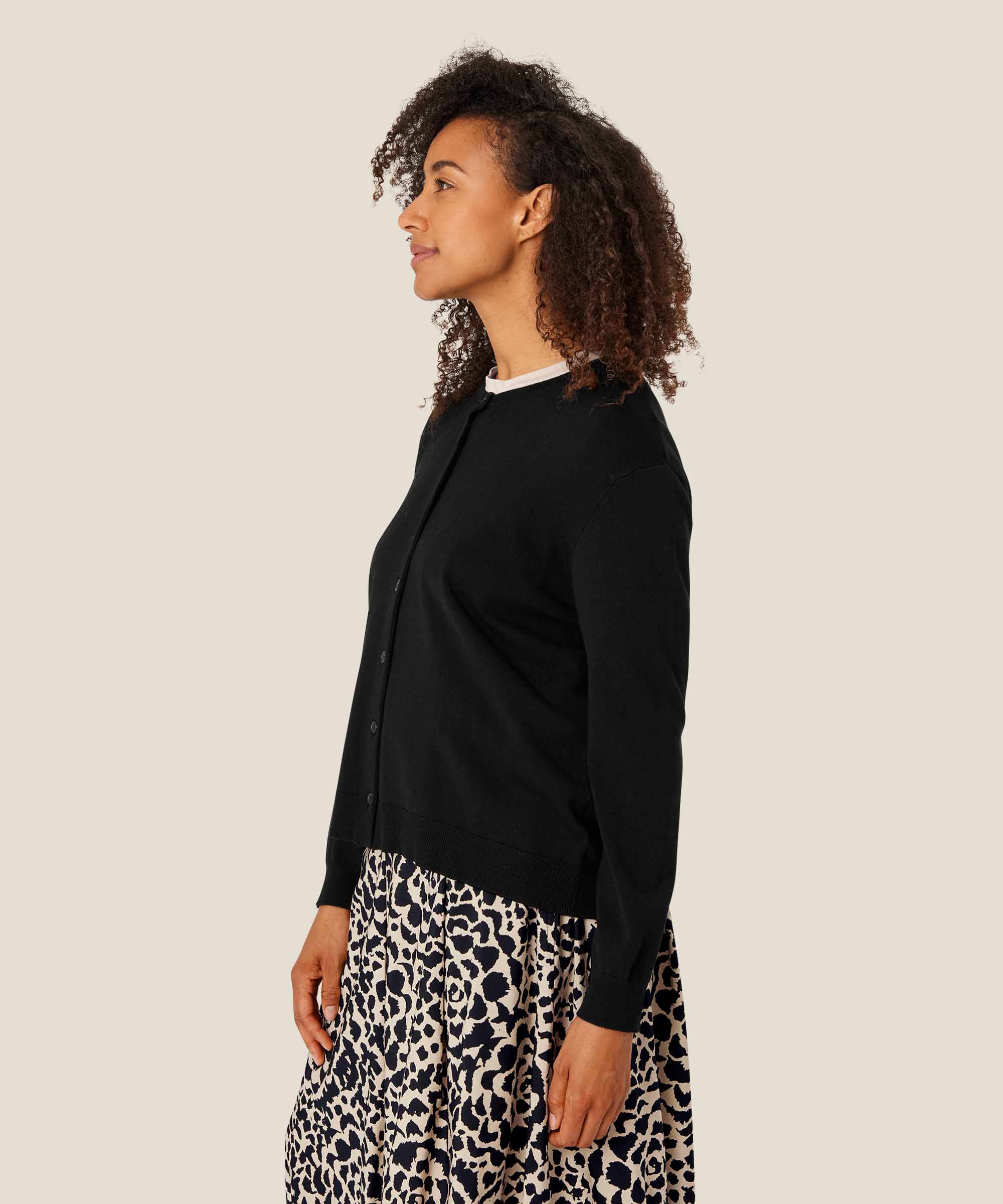 Cardigan avec boutons, Black