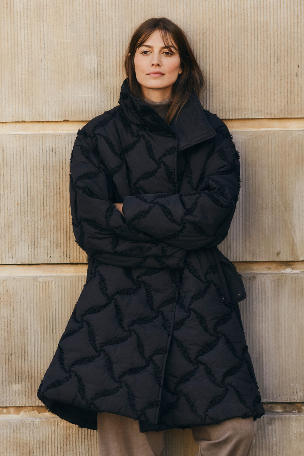 Manteau matelass&eacute; long &agrave; col montant - Black