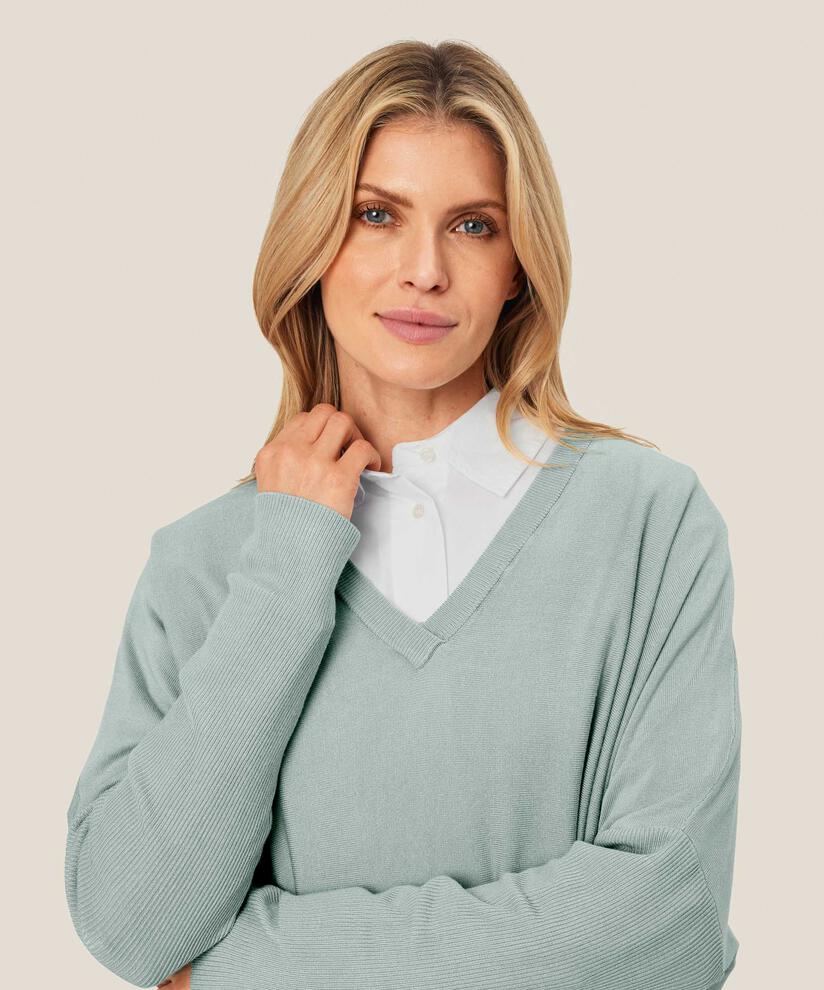 Pull En Maille Avec Col En V Et Manches Étroites, Ether