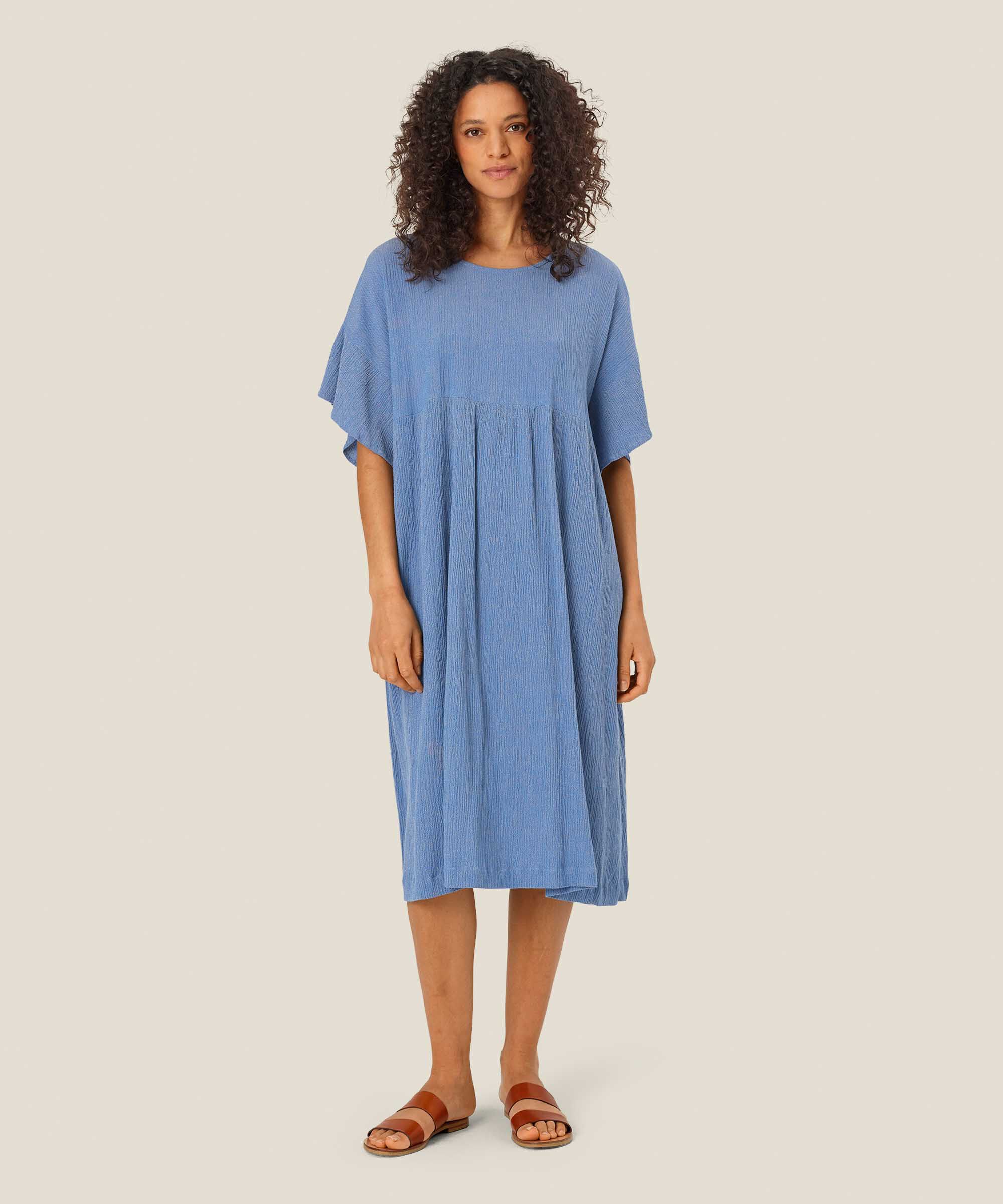 robe en coton mélangé avec bouton au cou, Nebulas Blue