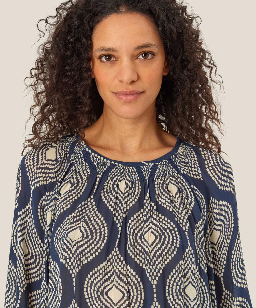 blouse en viscose avec détail smocké dans le cou, Mood Indigo
