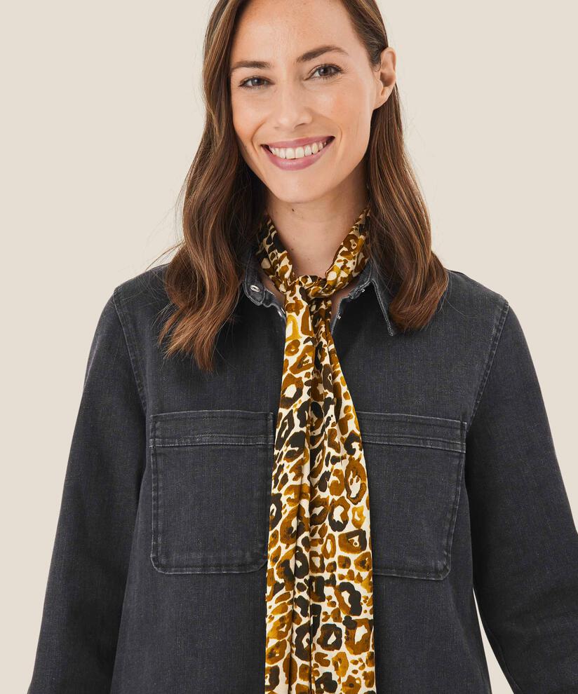 Foulard en viscose, Plantation