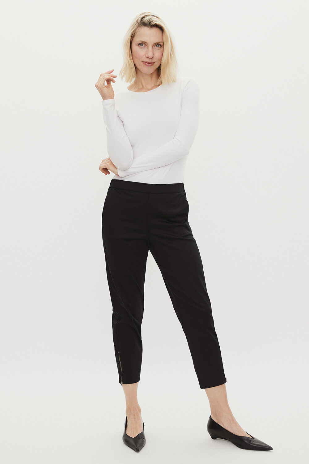 Blouse ajust&eacute; en jersey extensible - White, Pantalon &Agrave; La Cheville En Coton Stretch - Black