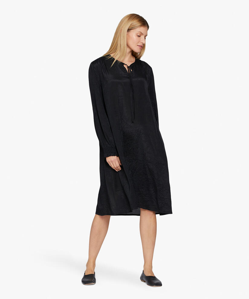 NOTILA DRESS, Black