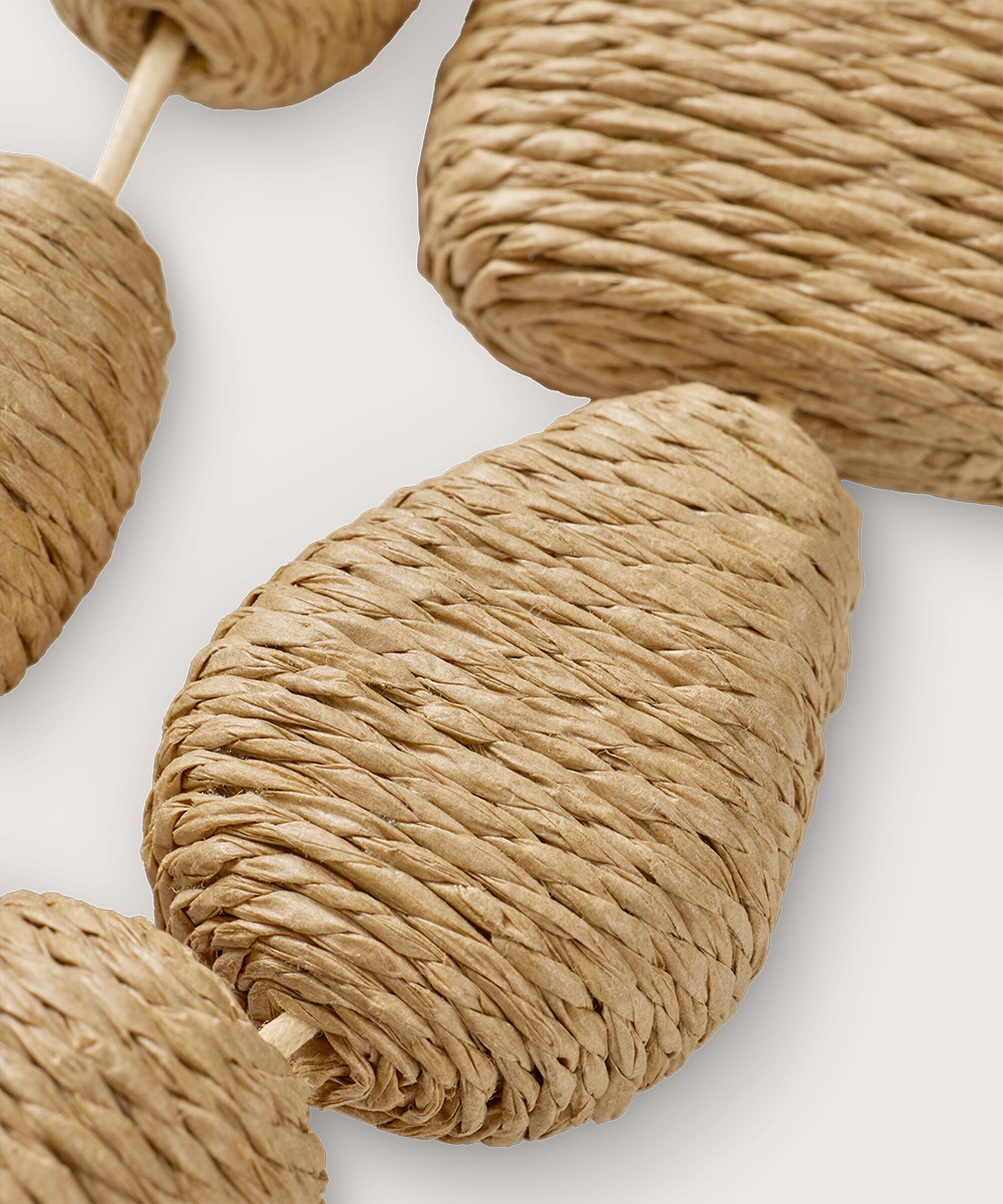 collier avec cordon et pierres cloutées, Safari