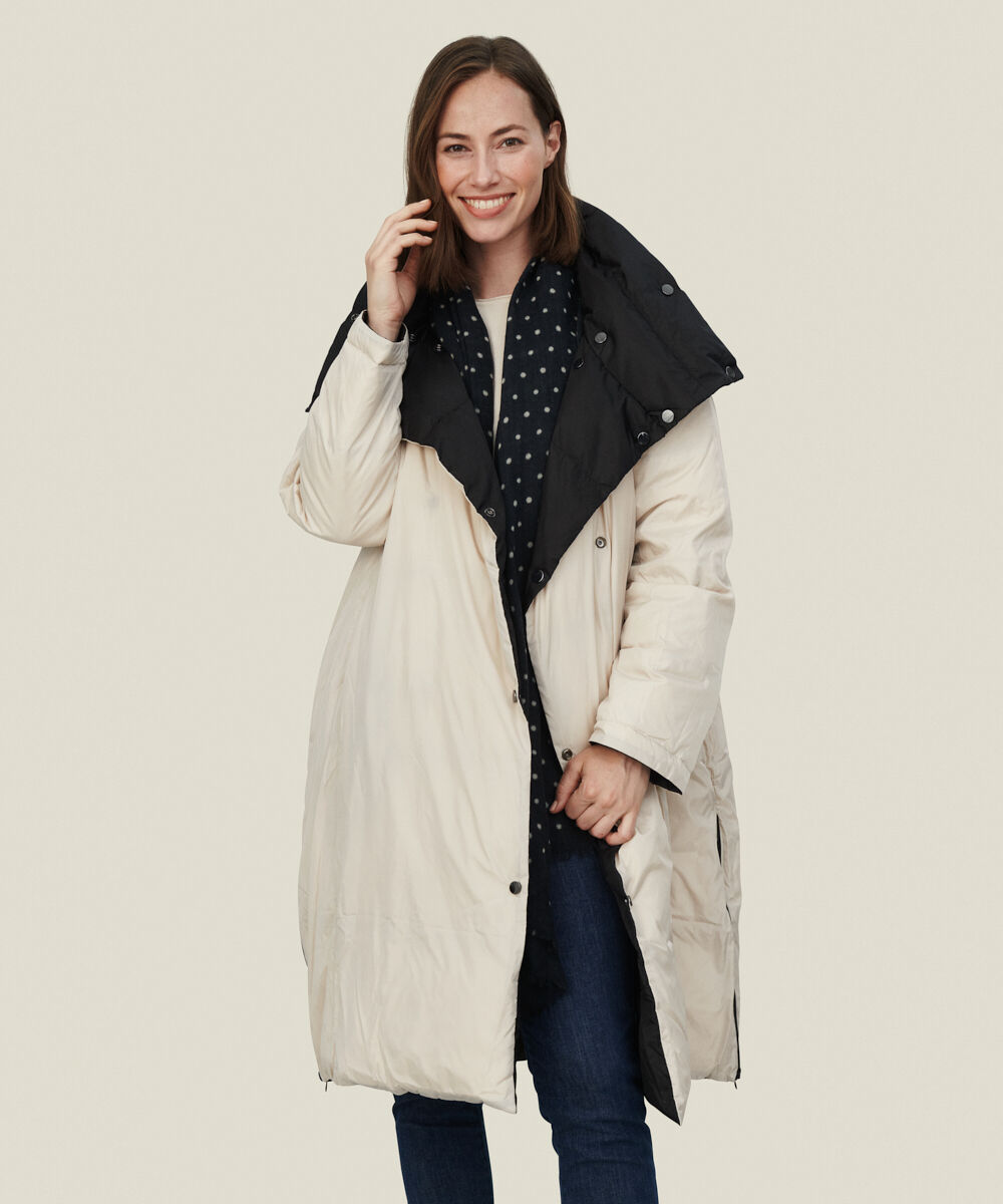 TUSNA DOWN COAT, Black/Pumice