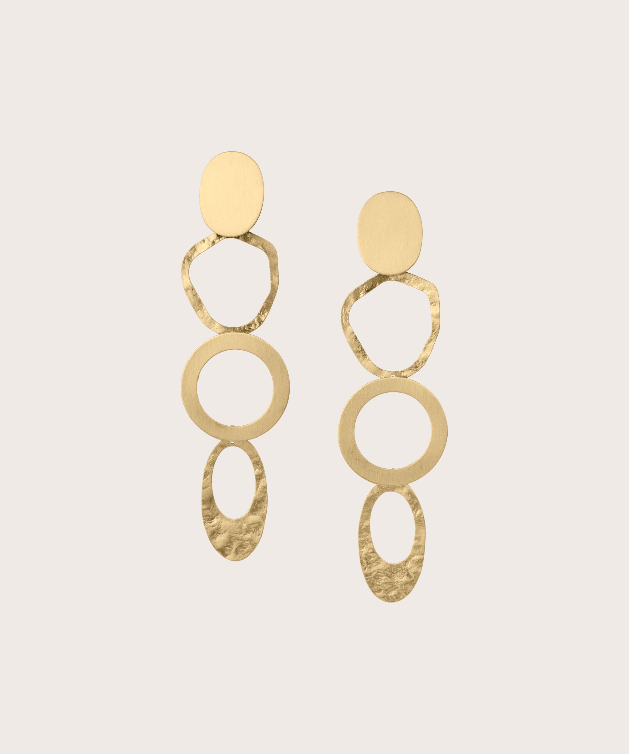 boucles d'oreilles sculpturales plaquées or, Gold