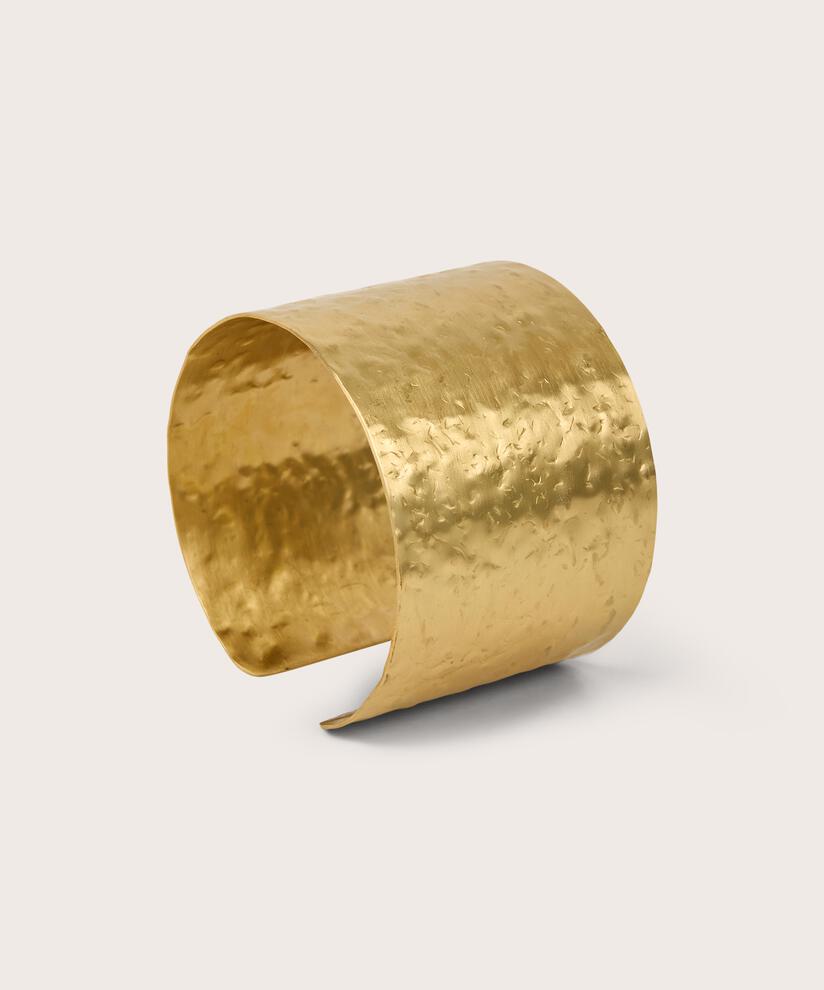 bracelet doré à surface battue, Gold
