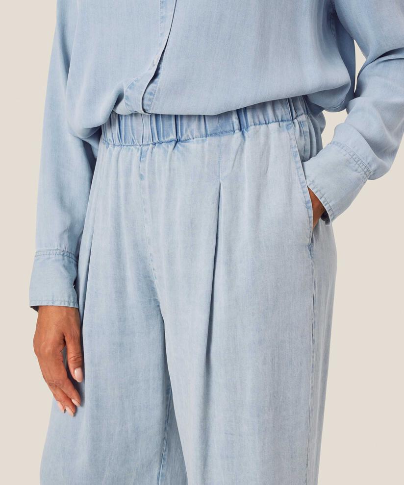 Pantalon en denim doux avec taille élastique et poches fendues, Light Denim