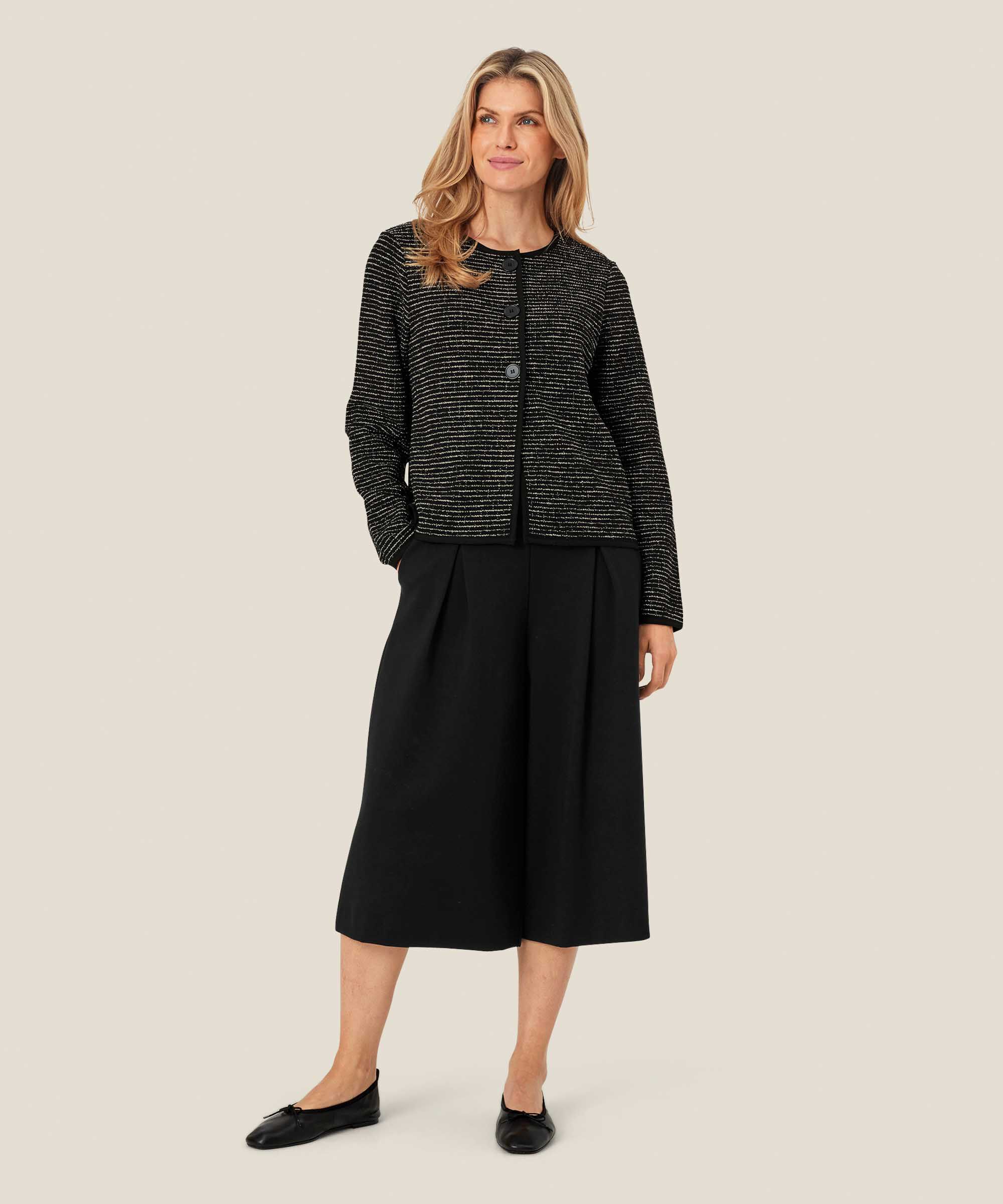 Pantalon En Jersey Avec Plis Sur Le Devant Et Zip Caché Sur Le Côté, Black