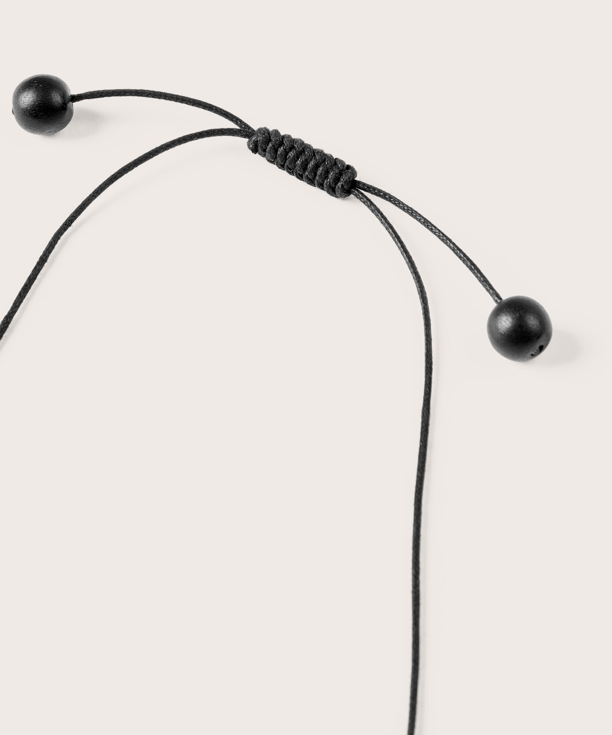 collier avec perles en bois noires, Black