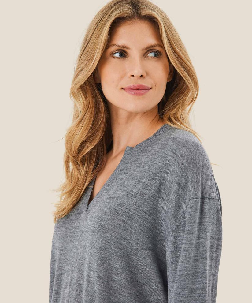 robe en maille avec col roulé et fentes, M. Grey mel.