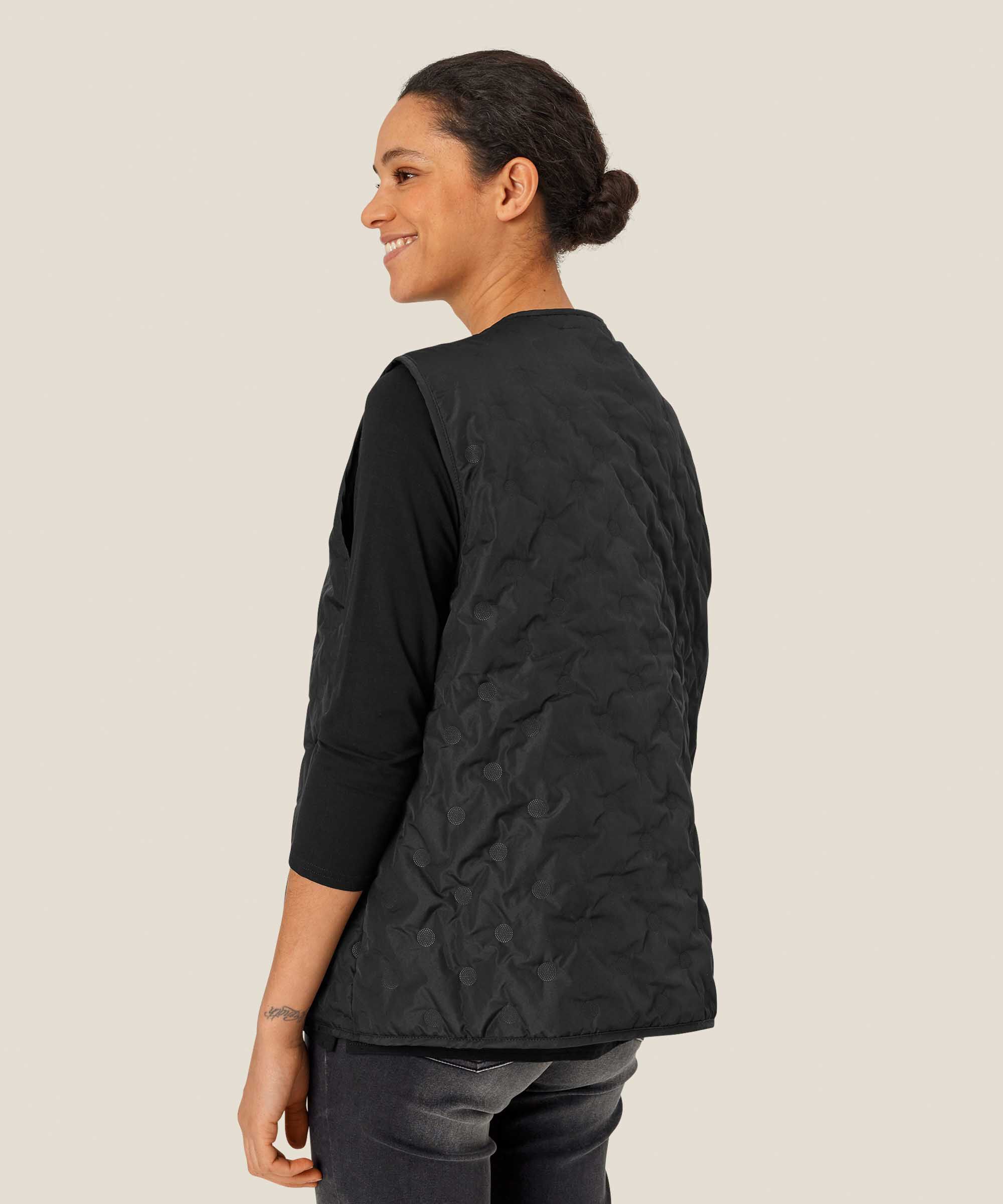 gilet matelassé avec fermeture à bouton-pression, Black