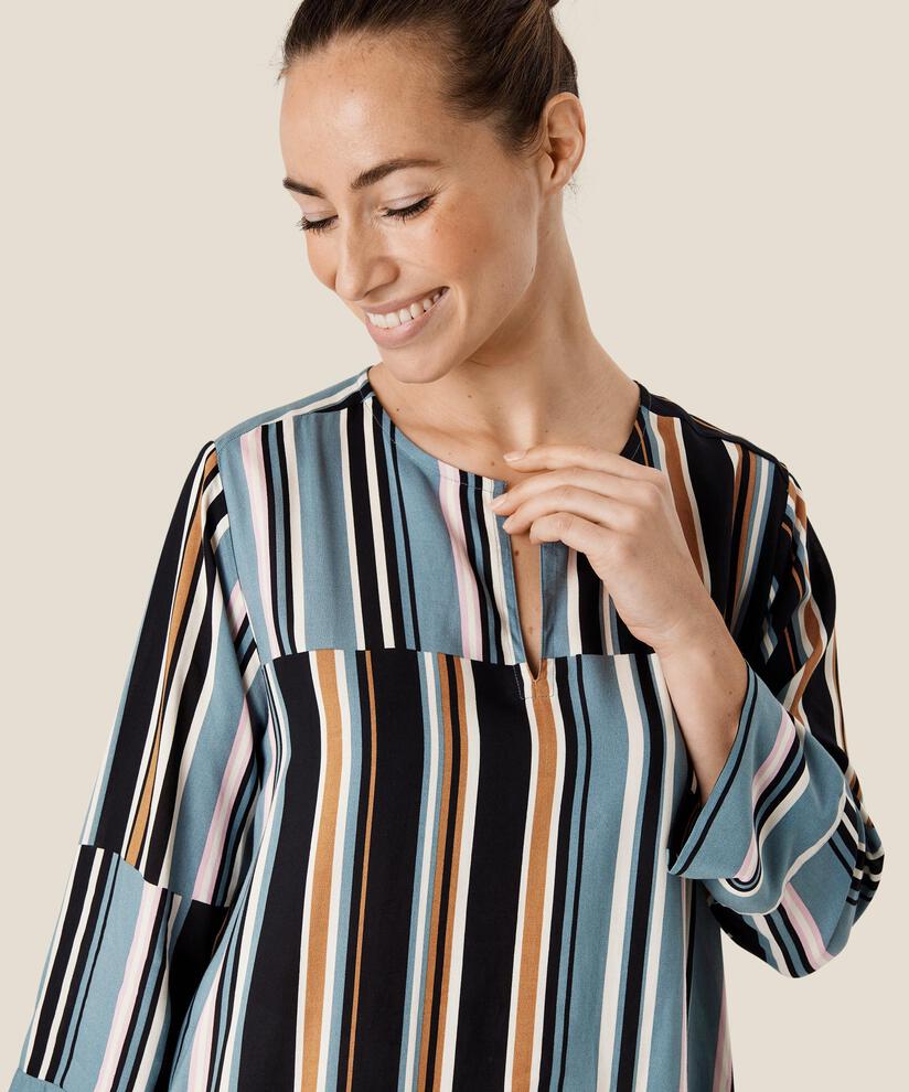 Gybit Tunic, Goblin Blue
