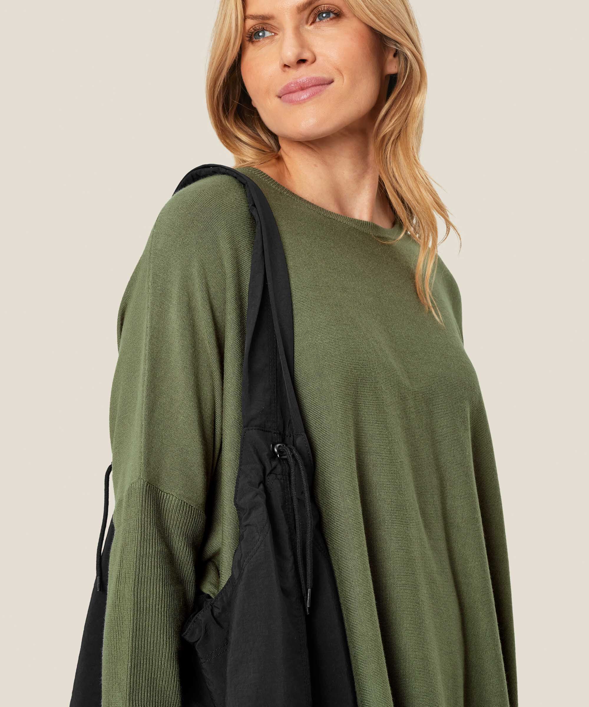 sac avec large bandoulière et fermeture zippée, Black