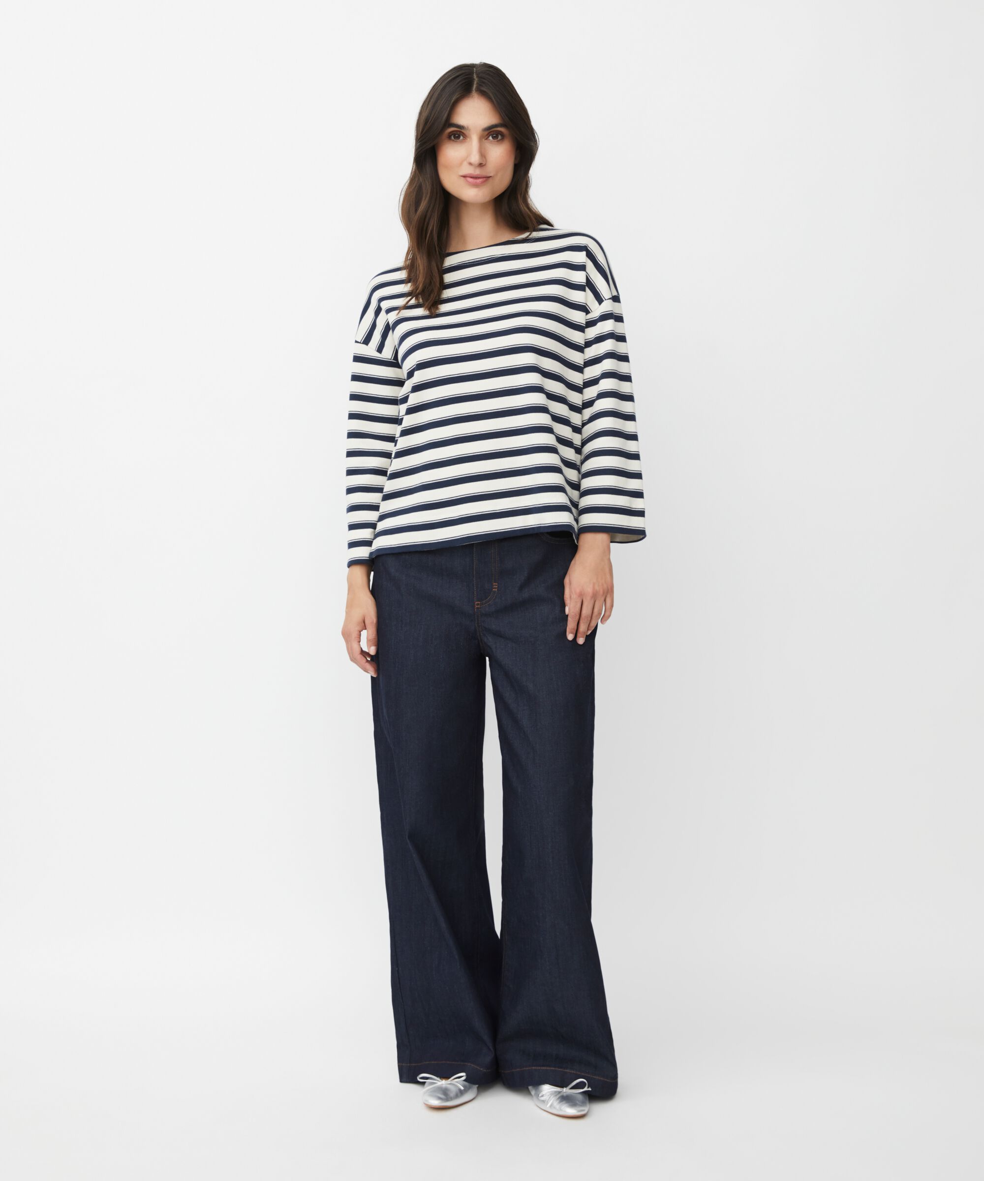 jeans avec stretch et largeur dans les jambes, Dark Denim