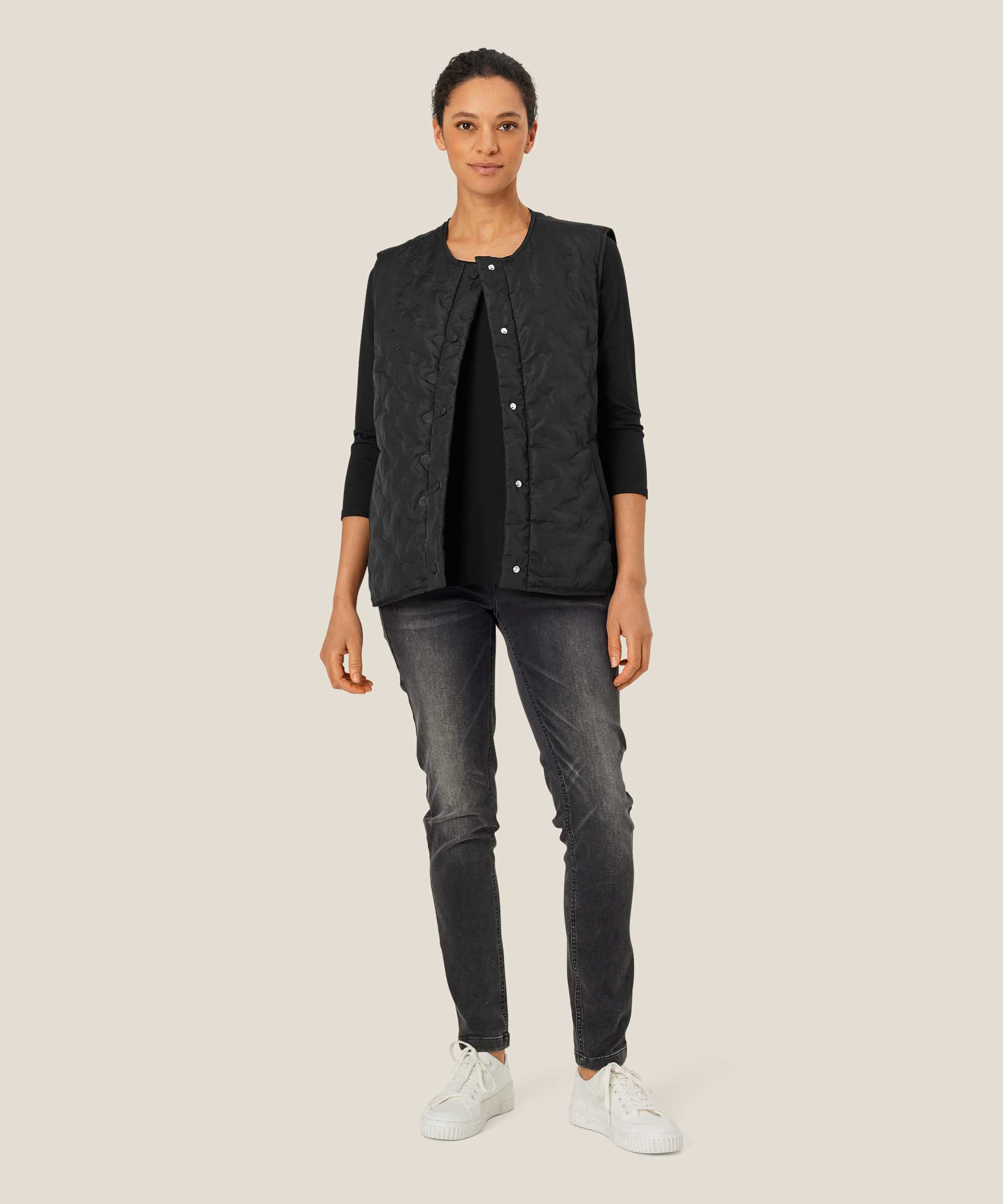 gilet matelassé avec fermeture à bouton-pression, Black