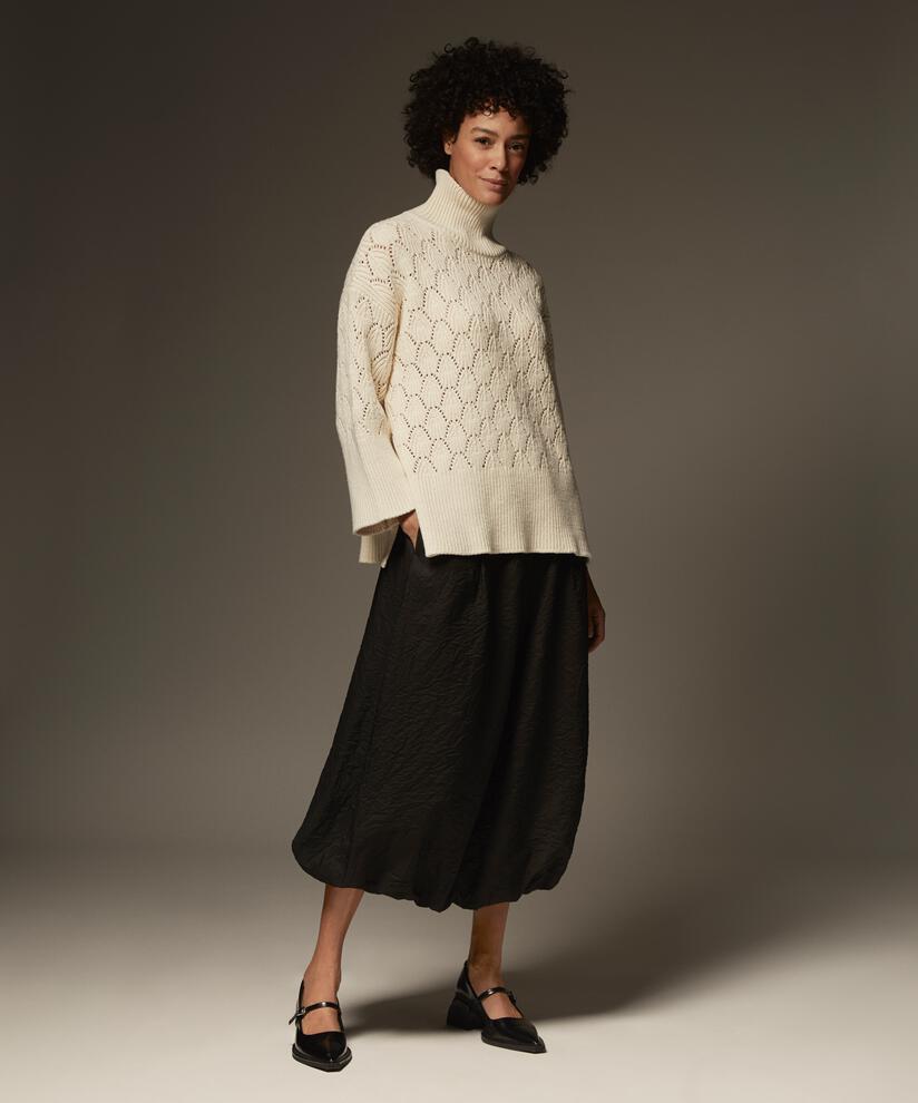 pull tricoté avec motif de dentelle décorative et col roulé, Whitecap