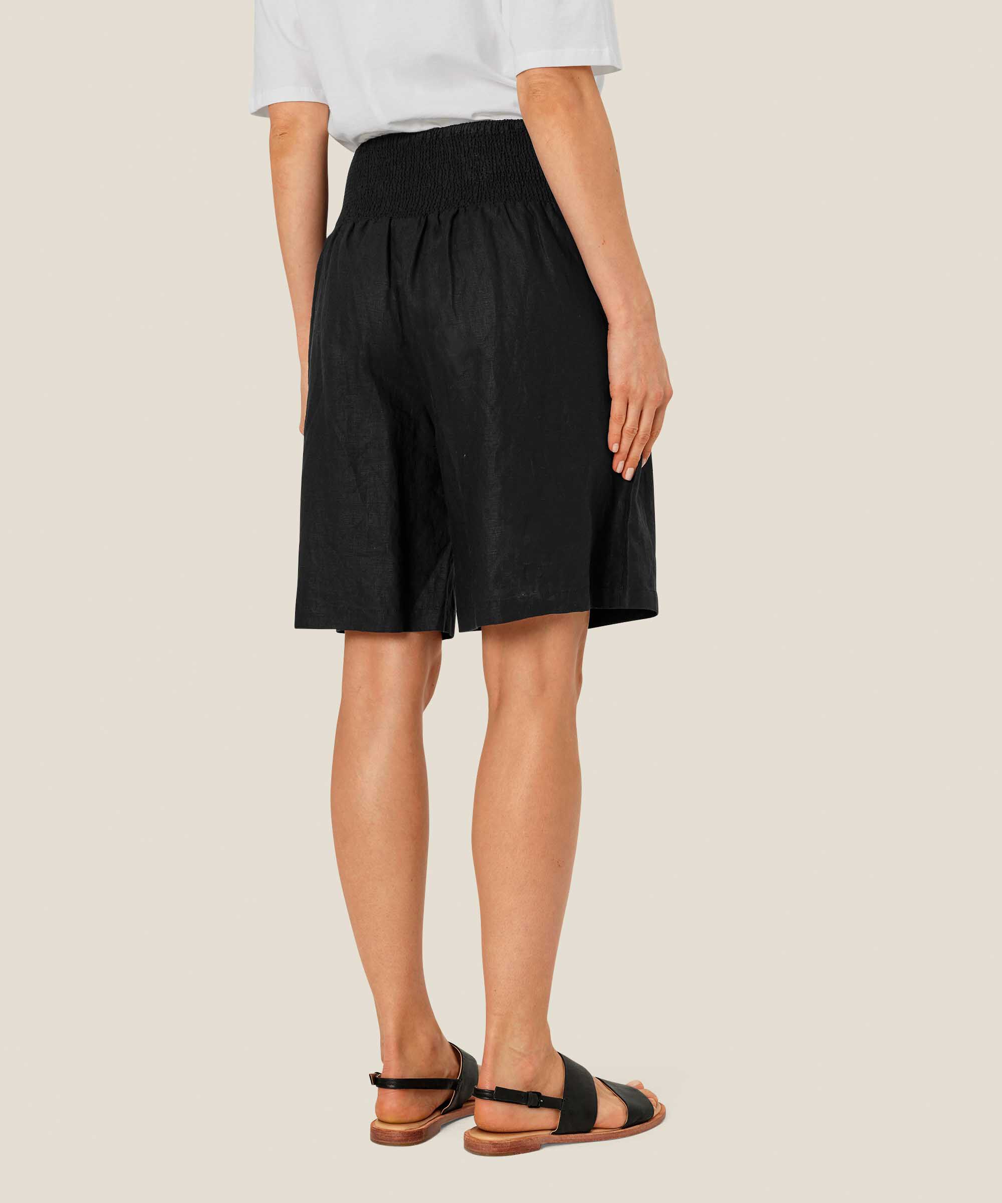 Short En Lin Avec Élastique Smocké Au Dos, Black