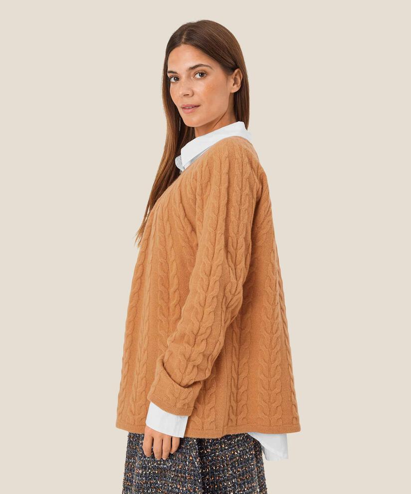 Pull torsadé en laine, Bisquit