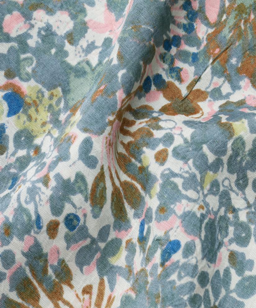 Along Scarf, Jadeite