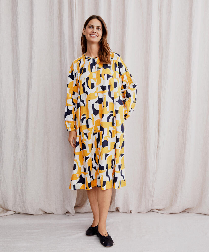 robe en coton avec détail boutonné au cou, Butterscotch
