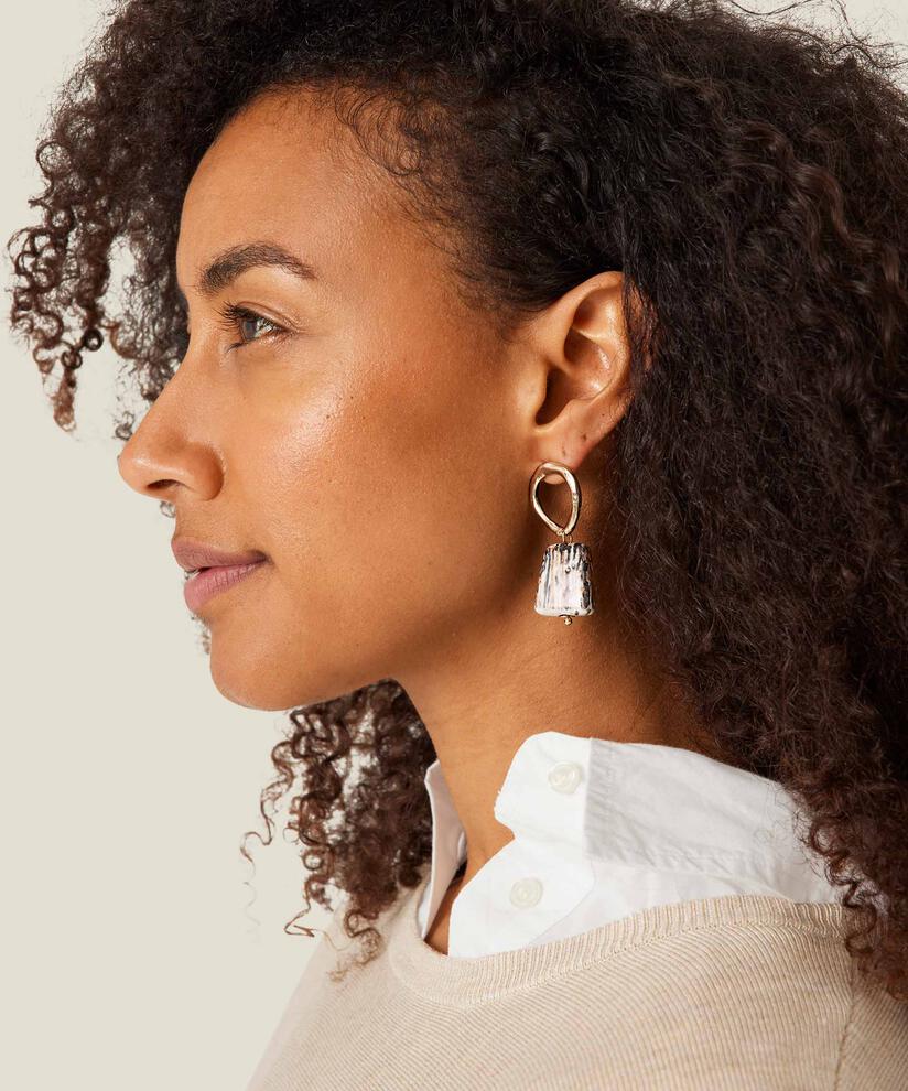 boucles d'oreilles dorées avec perle marbrée, Coffee Bean