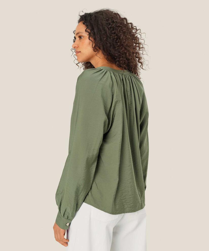 chemise à manches longues en viscose légèrement brillante, Four Clover