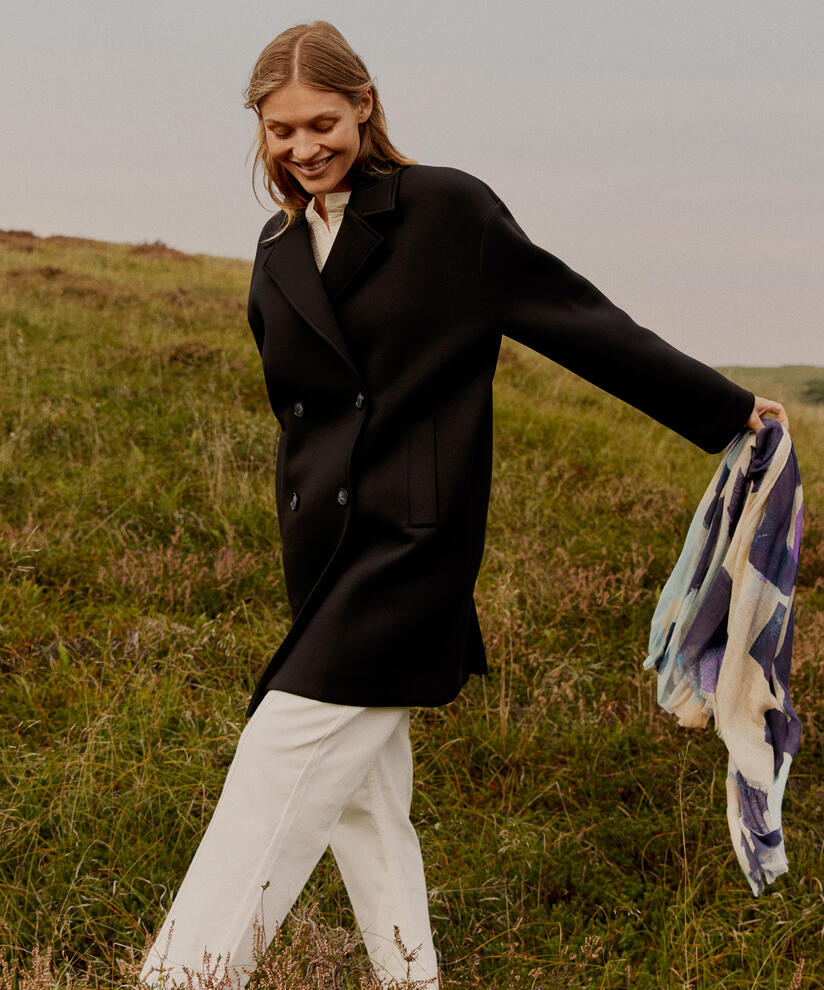 manteau classique avec fermeture à double boutonnage, Black