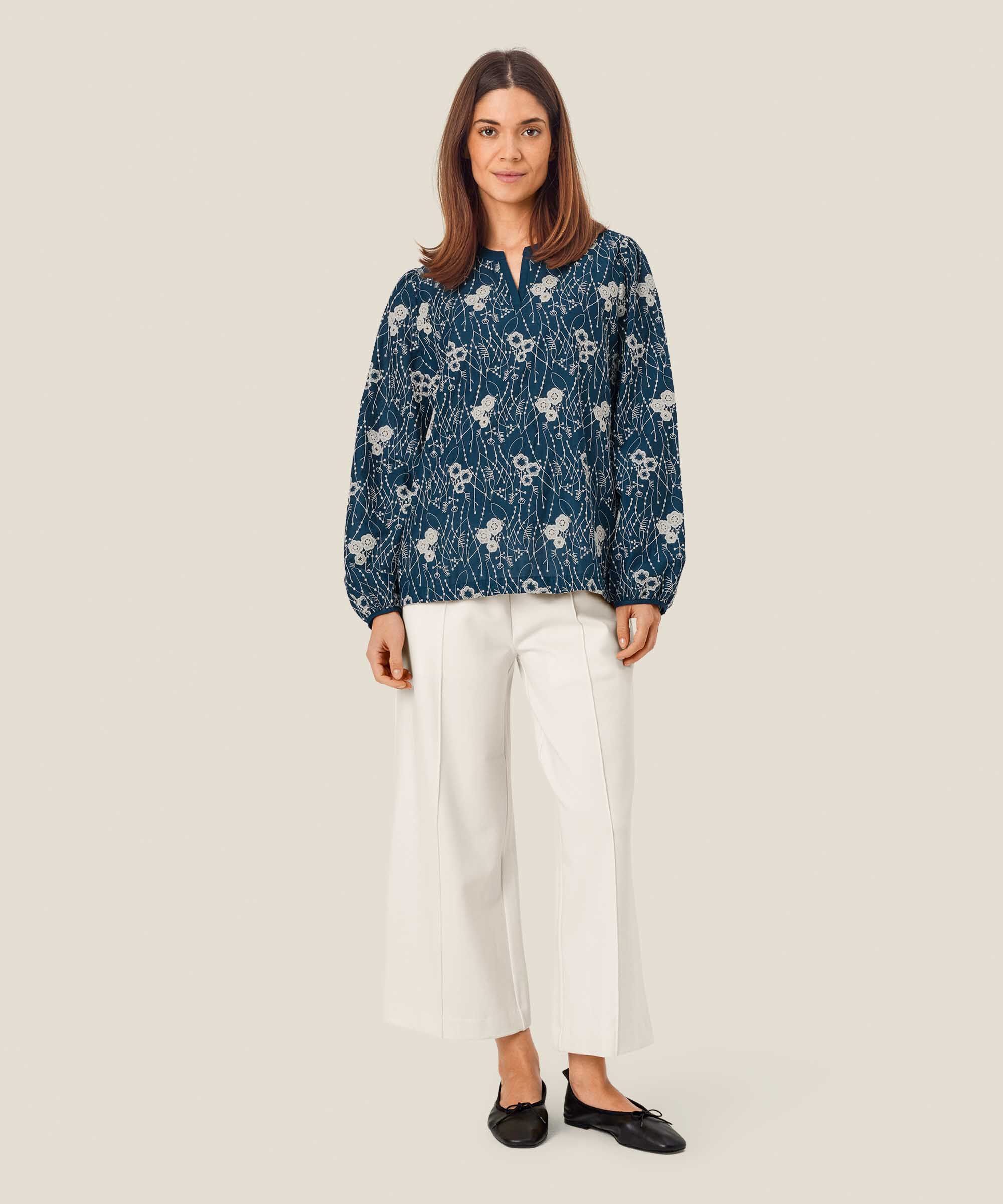 blouse en coton à imprimé fleurs brodées, Sargasso Sea