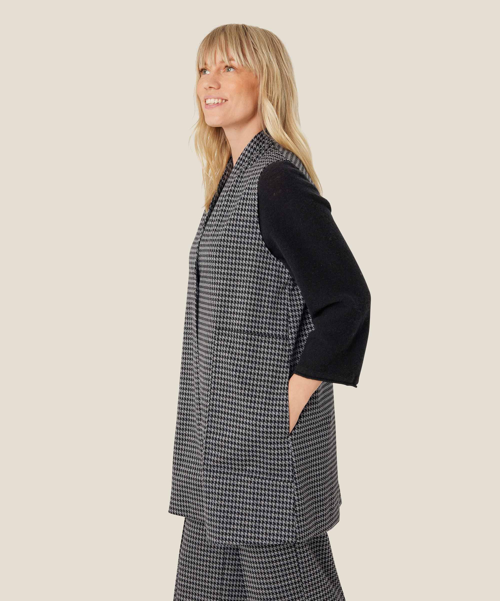 gilet en jersey avec poches fendues, Black