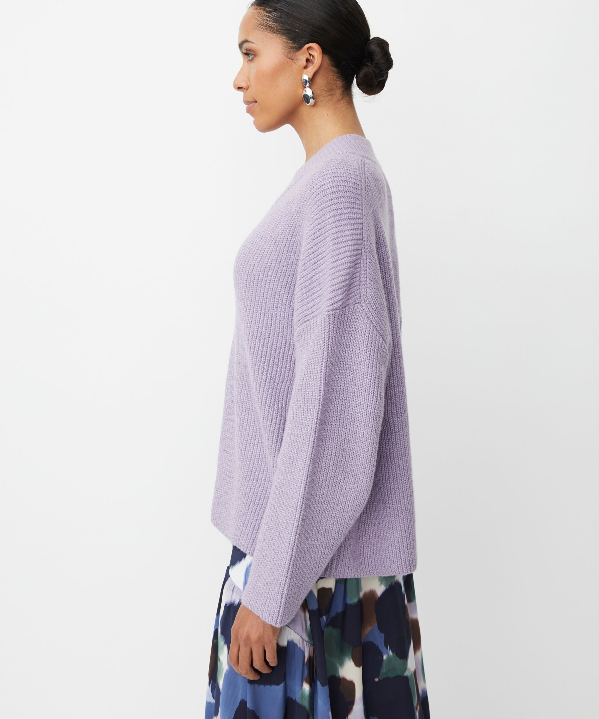 pull en maille côtelée avec col en V, Wisteria