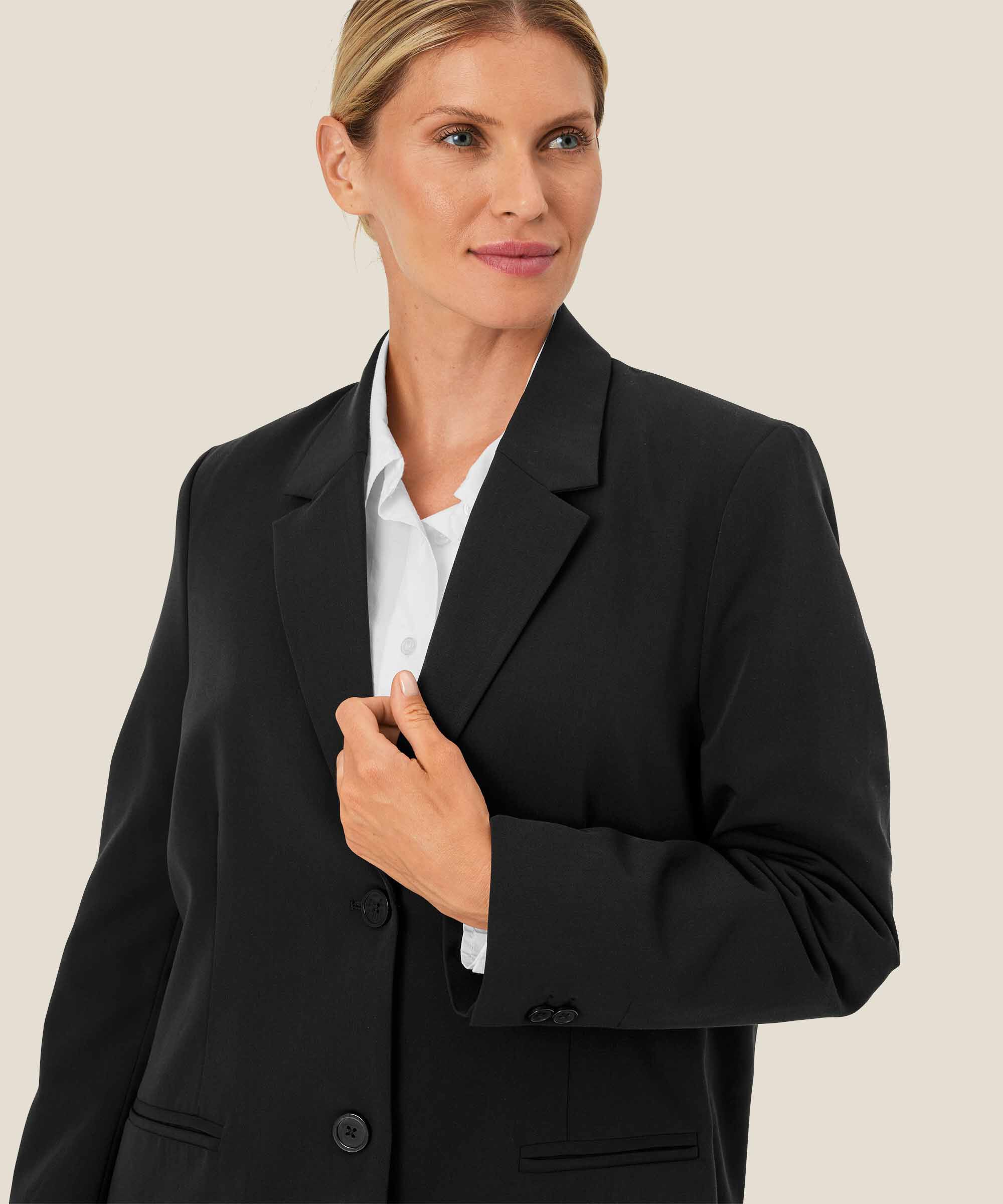blazer avec revers et boutons, Black