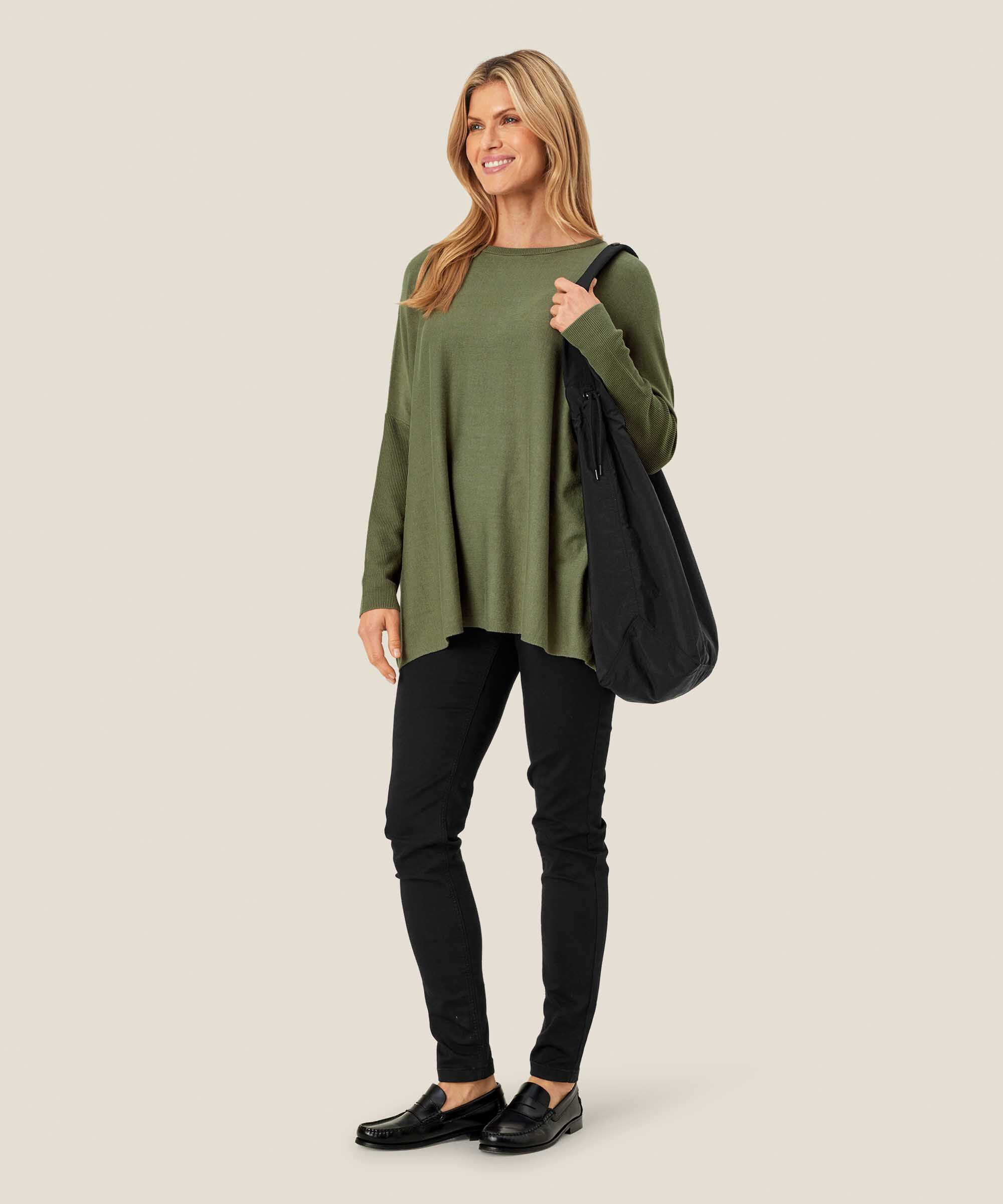sac avec large bandoulière et fermeture zippée, Black