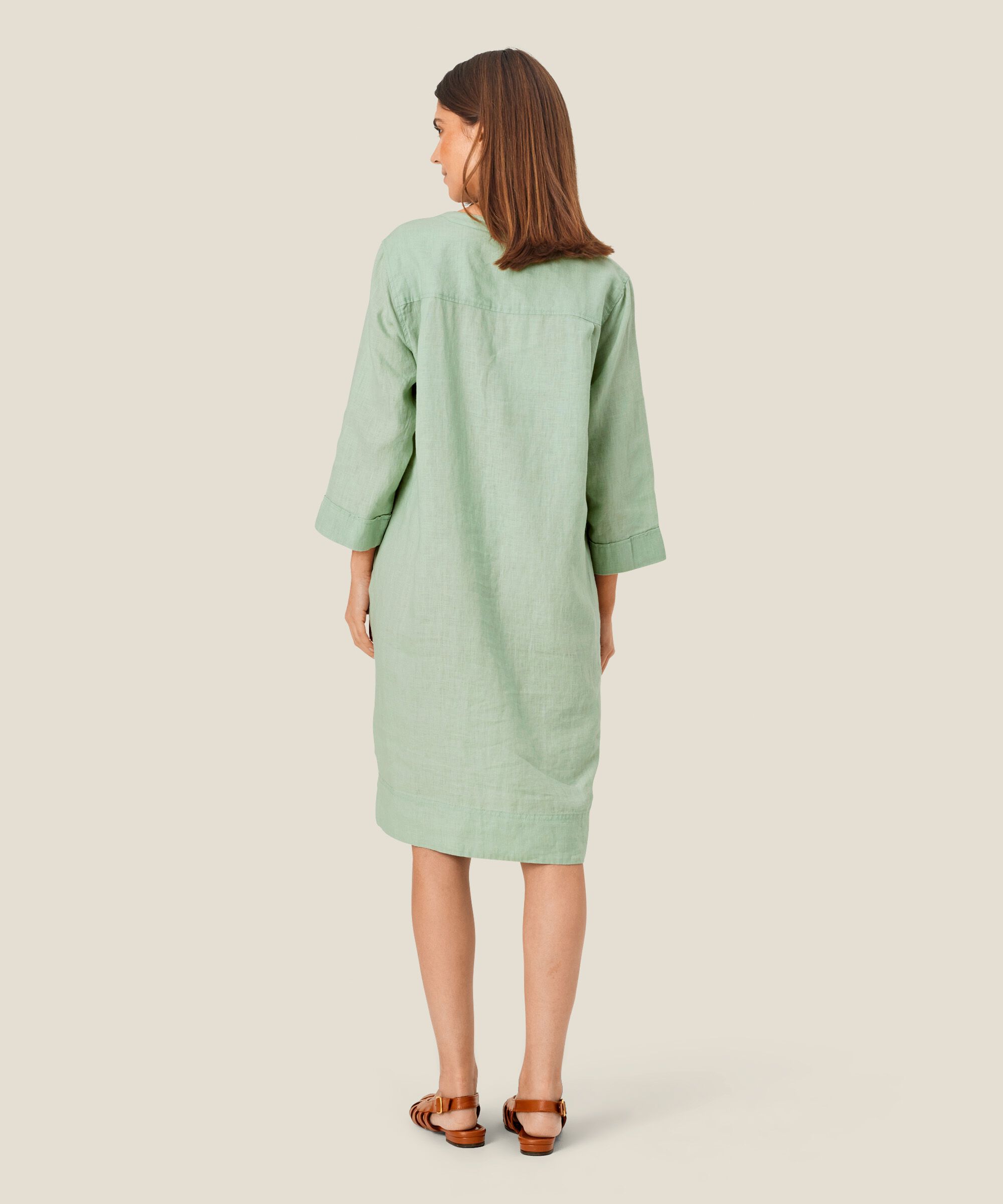 robe en lin avec col en V et poches fendues, Frosty Green