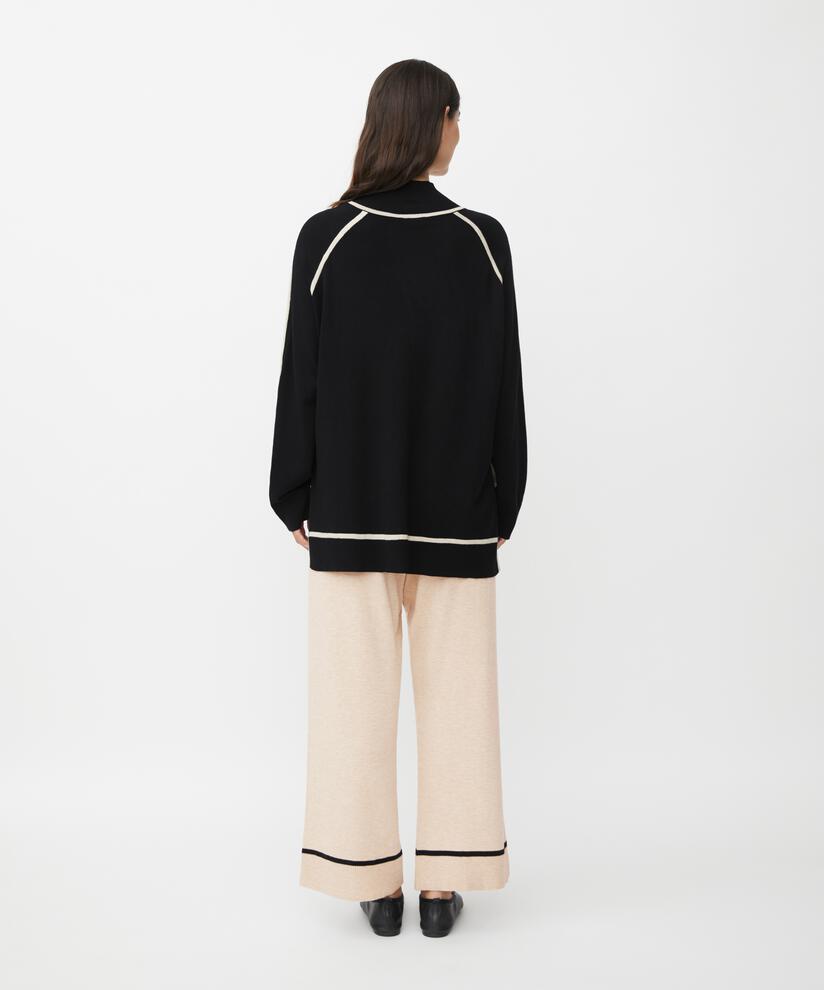 pull en maille à col montant avec détails contrastés, L beige mel