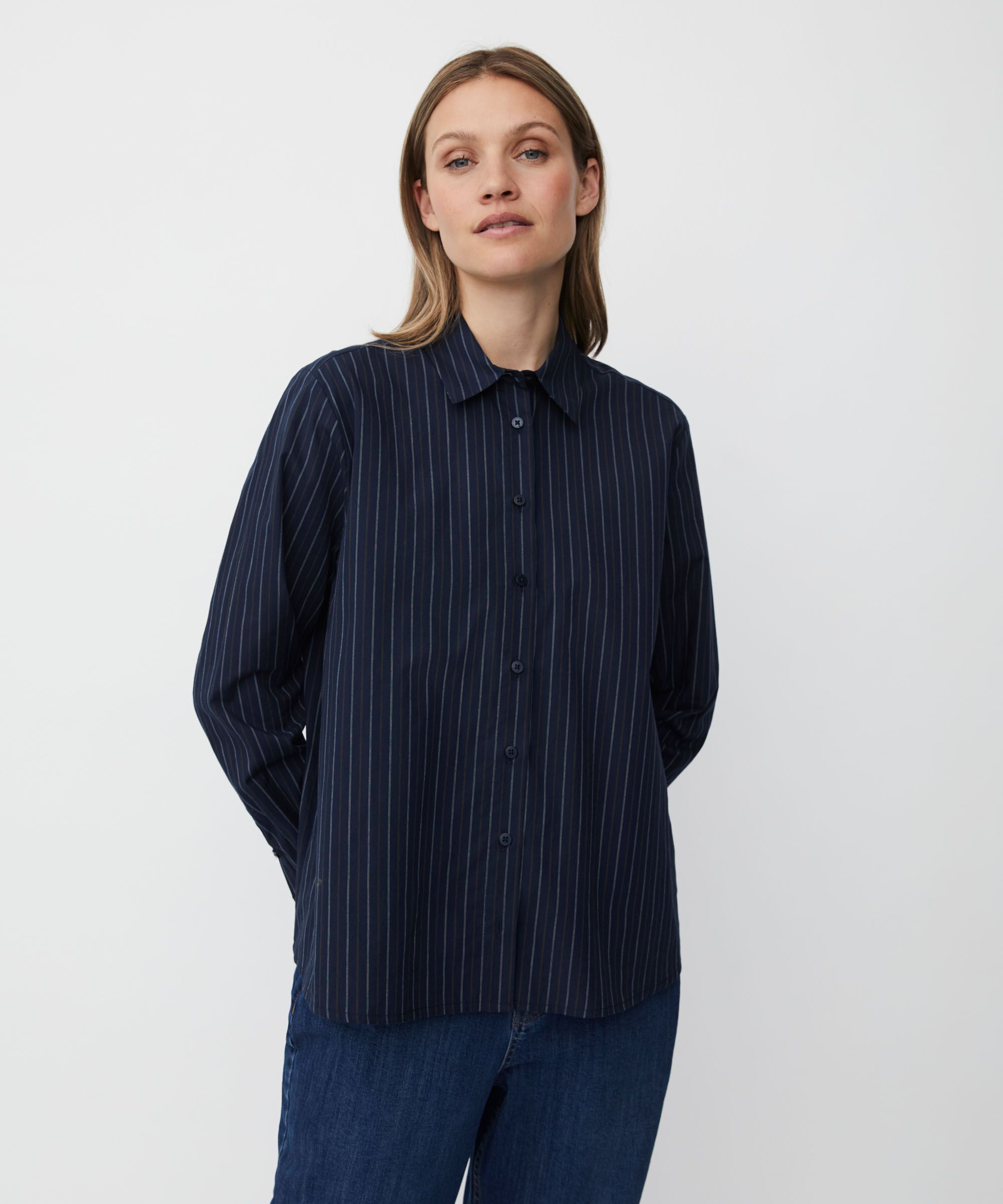 chemise en coton à rayures fines avec dos plus long, Navy Blazer